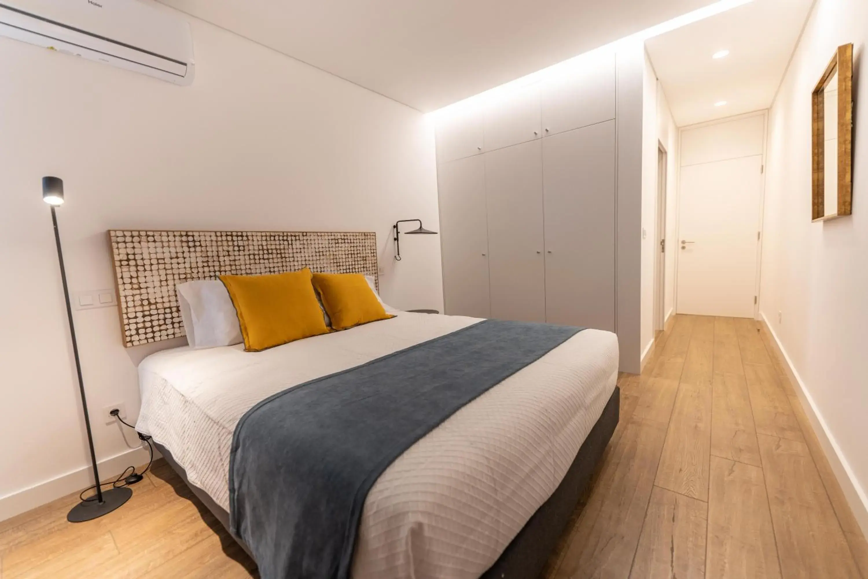 Apartment with Terrace in Brum Design Apartments I Apartment with Terrace in Brum Design Apartments I