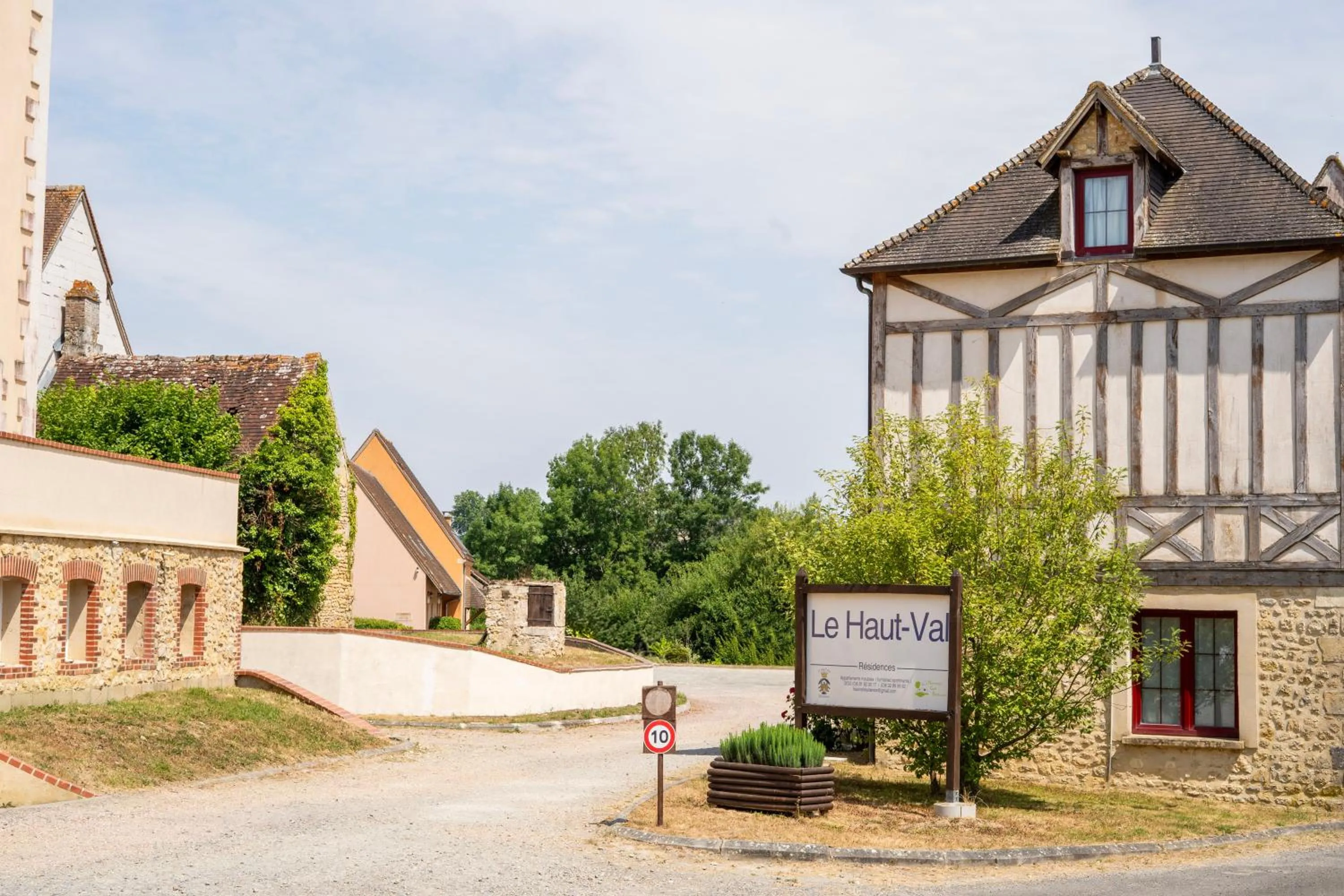 Property building in Le Haut-Val Résidences