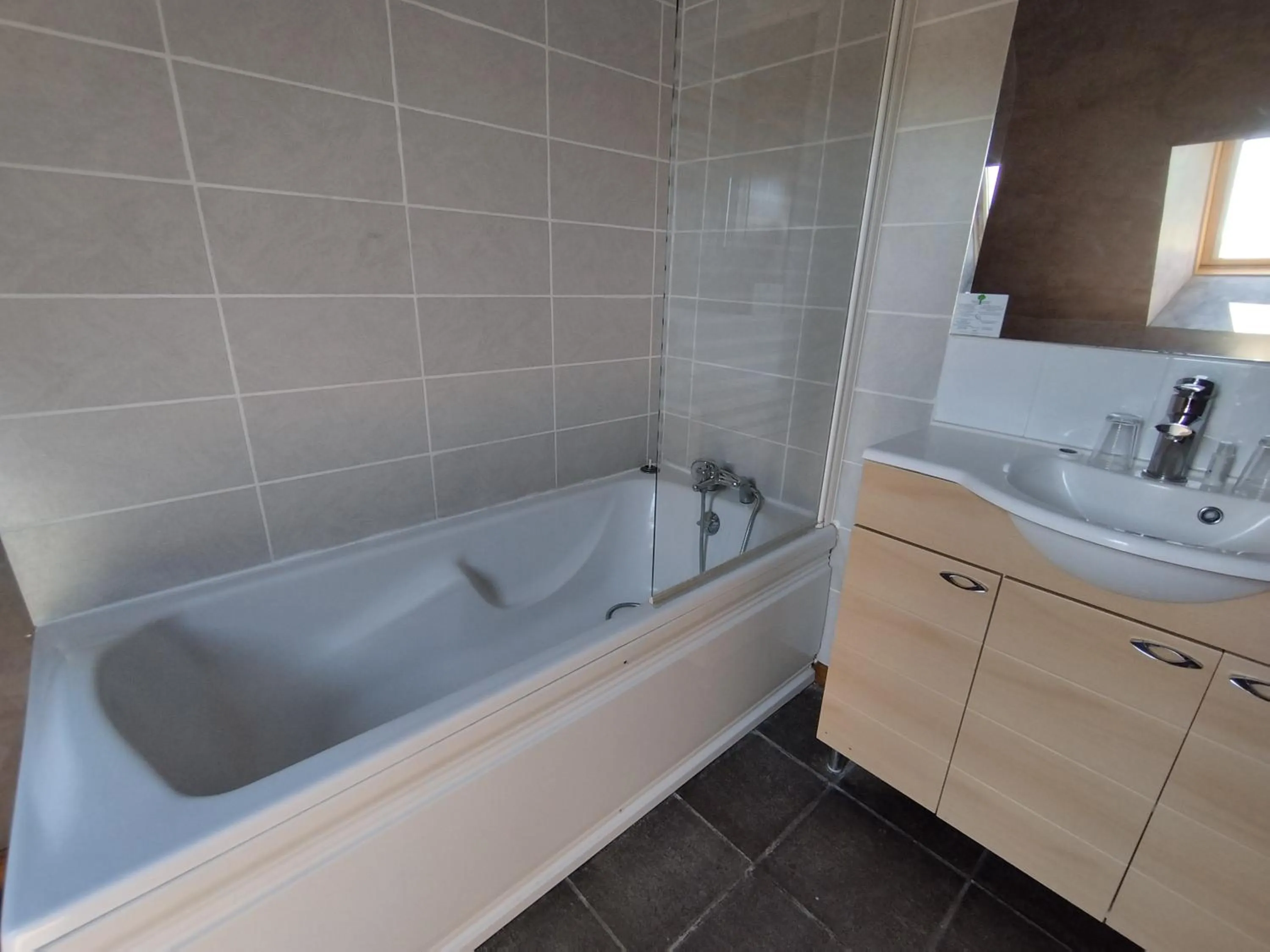 Bathroom in Le Haut-Val Résidences