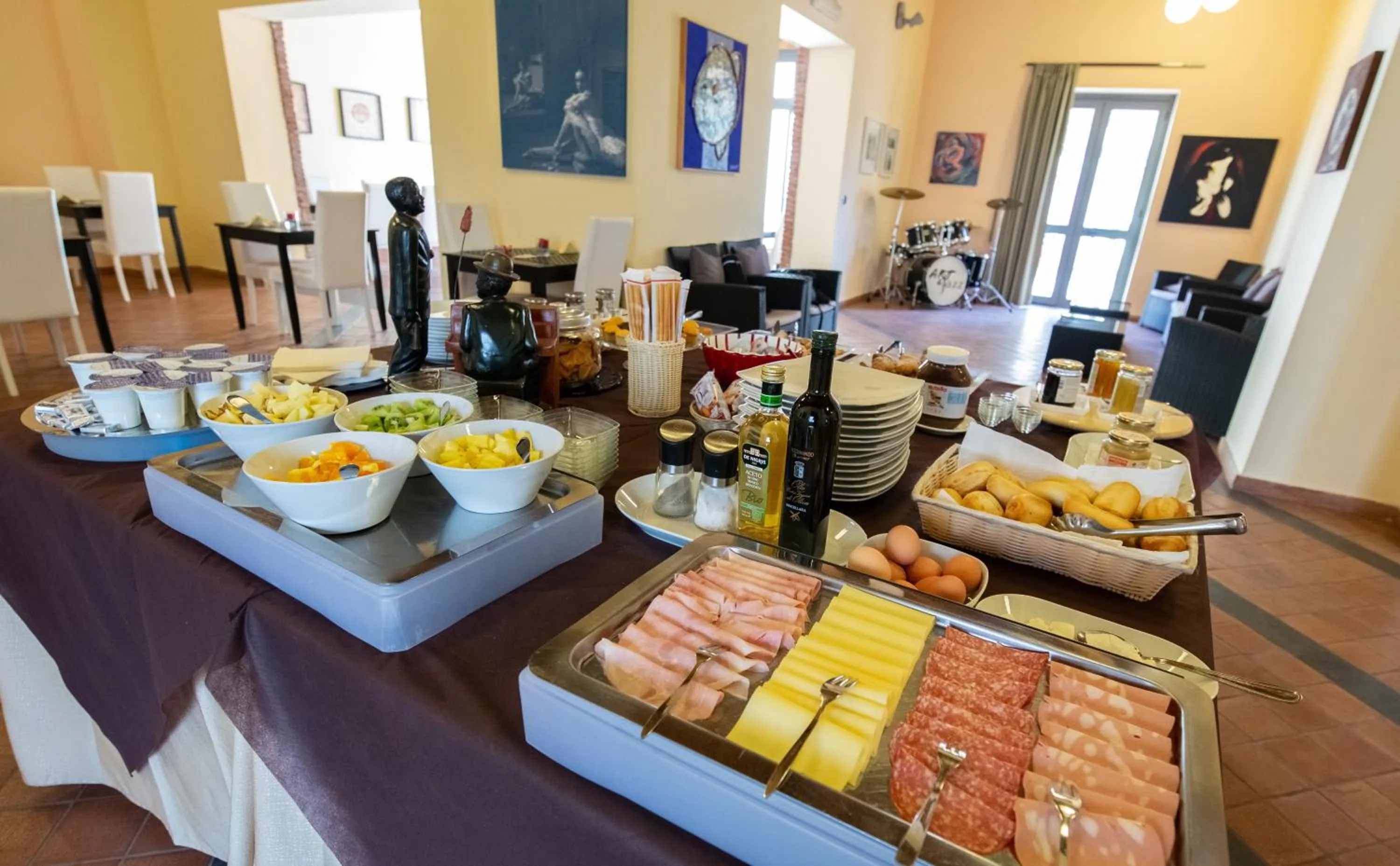 Buffet breakfast in Art & Jazz Hotel