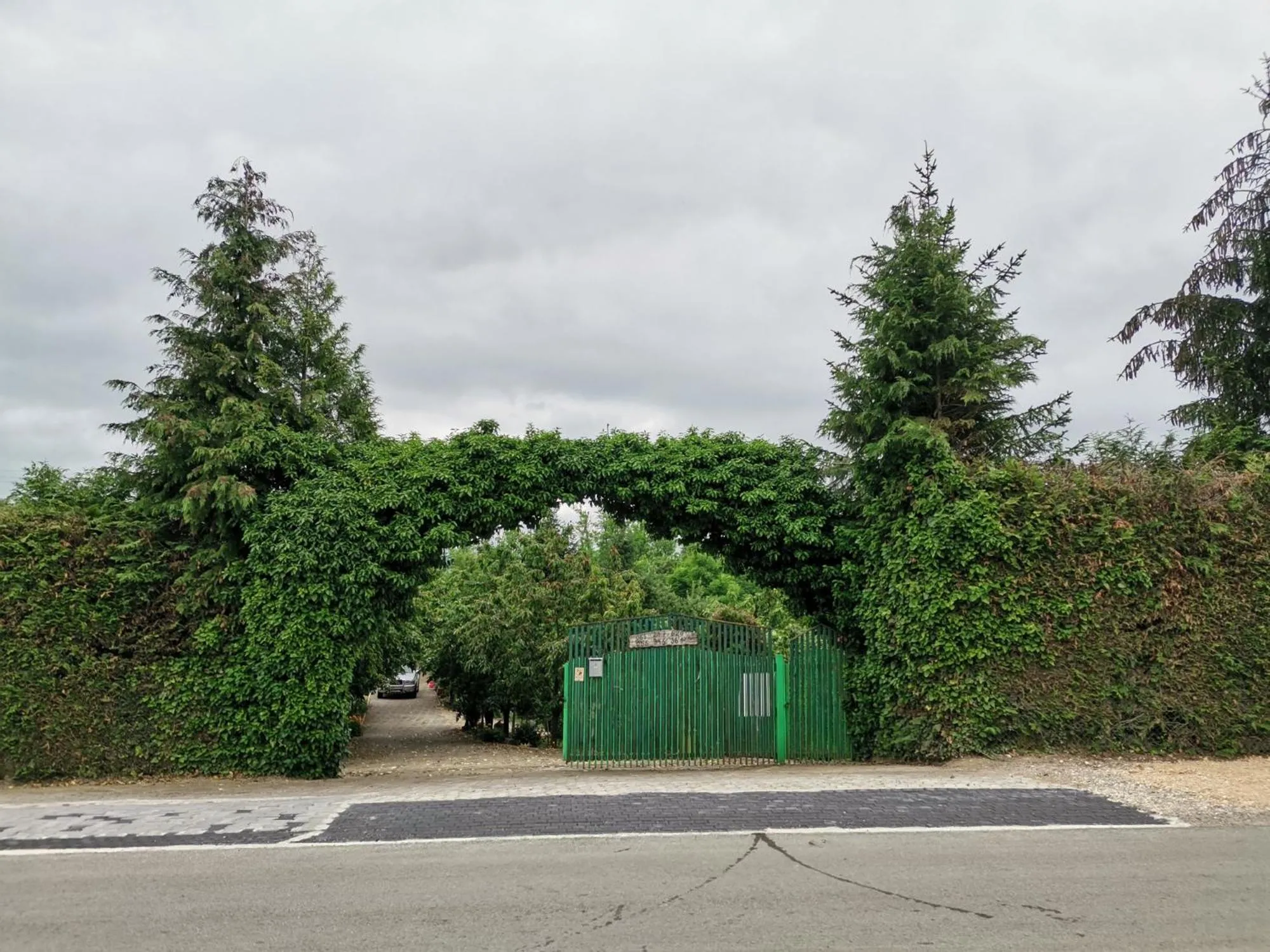 Facade/entrance in Resort Čokori