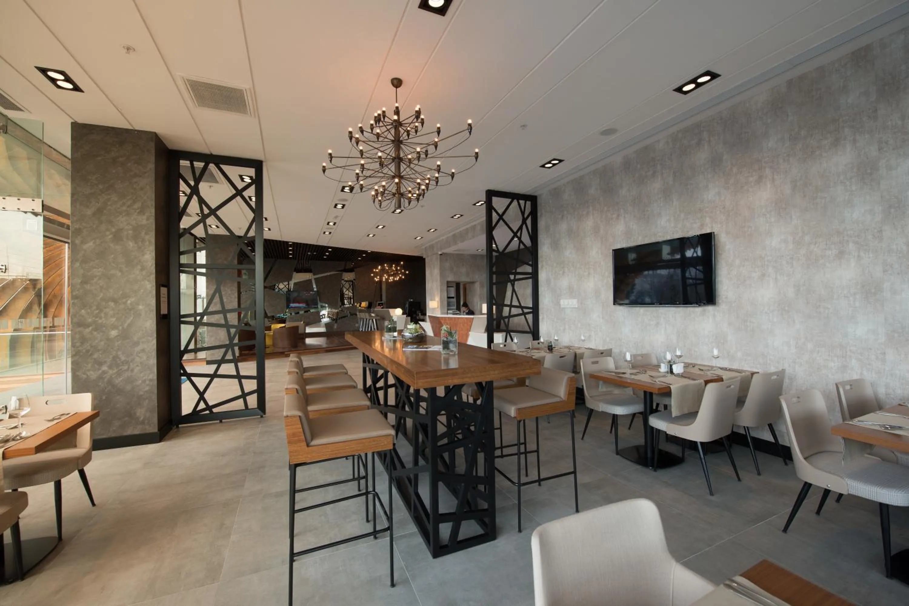 Restaurant/places to eat in Liv City Hotels