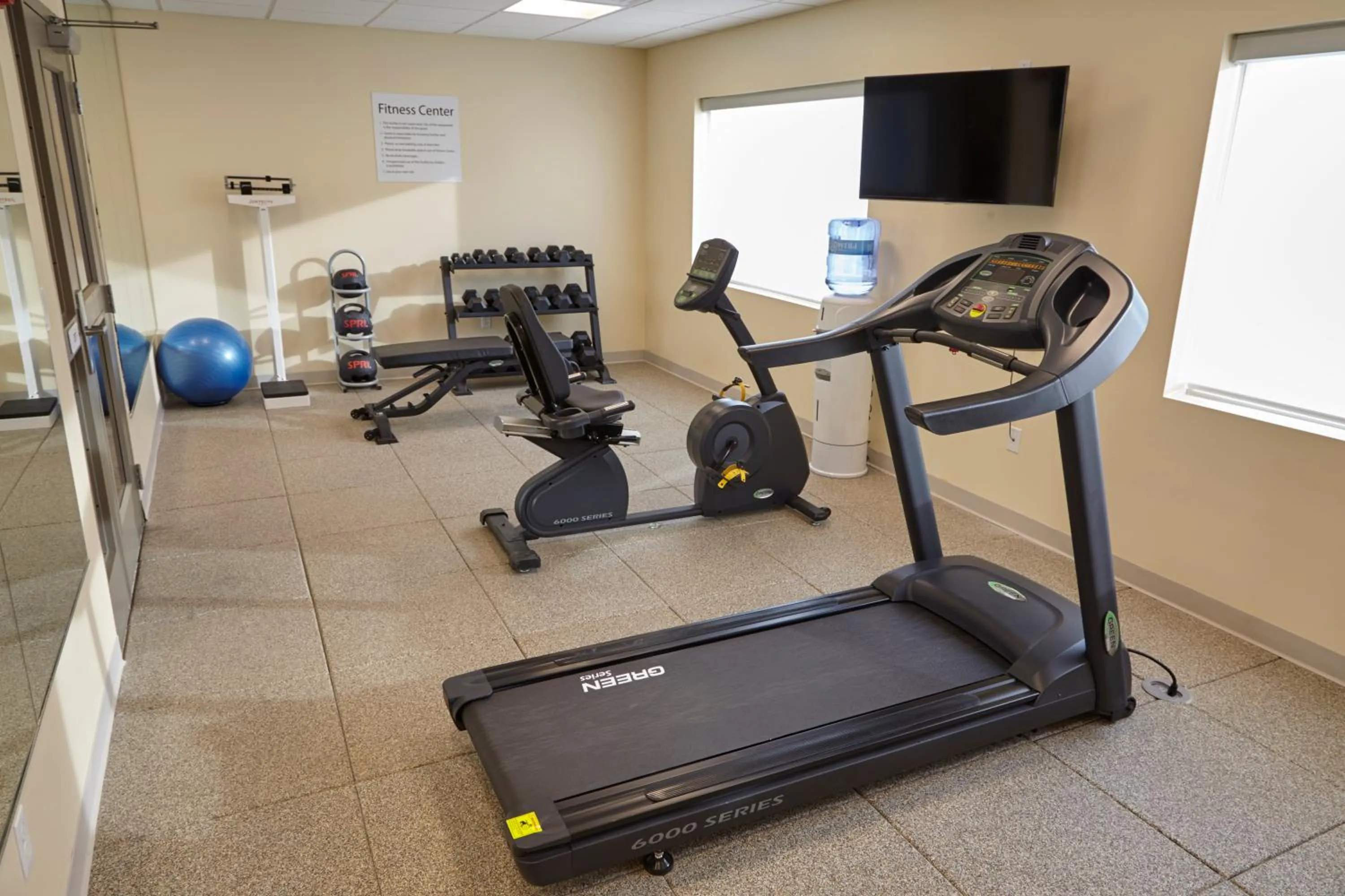 Fitness centre/facilities in Holiday Inn Express and Suites Tahlequah by IHG