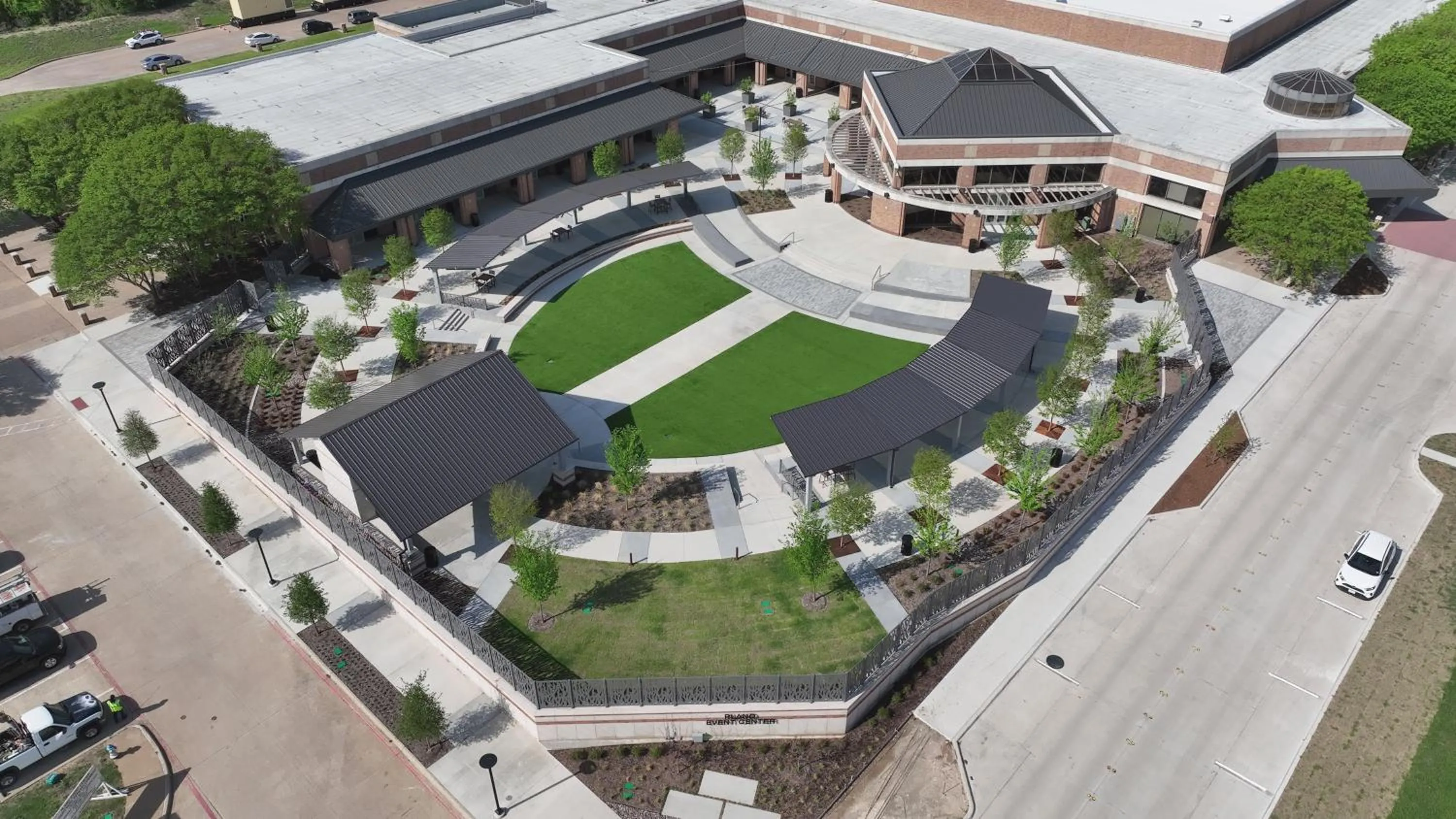 Area and facilities in Staybridge Suites Plano - Legacy West Area by IHG