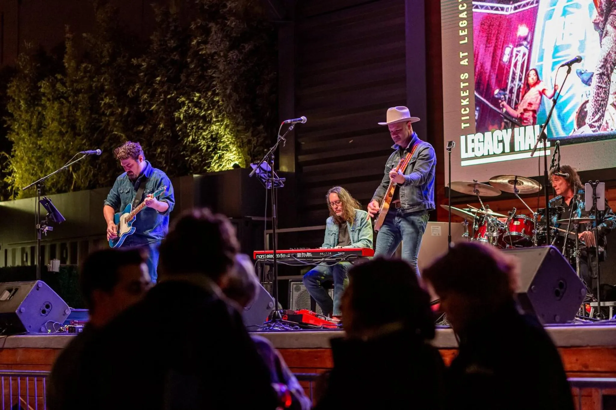 Area and facilities in Staybridge Suites Plano - Legacy West Area by IHG