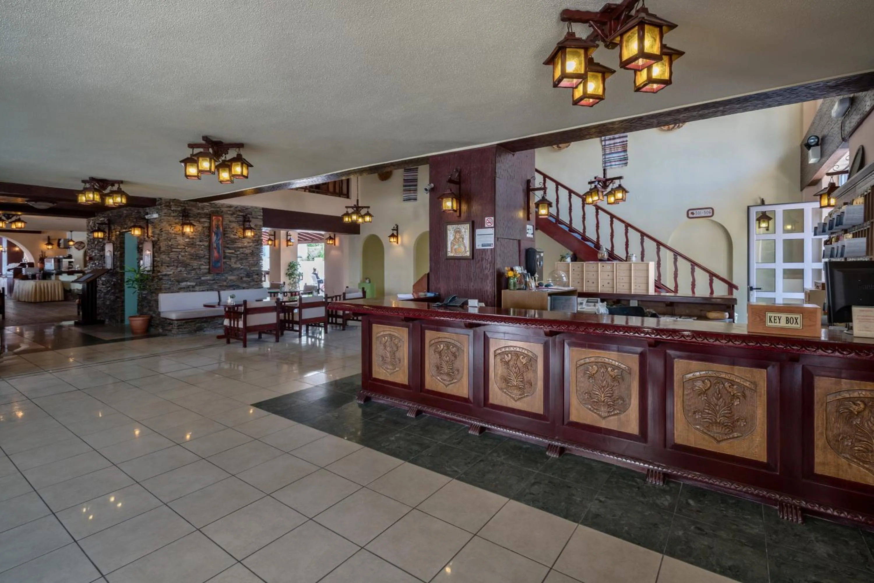 Lobby or reception in Lefkoniko Beach & Bay