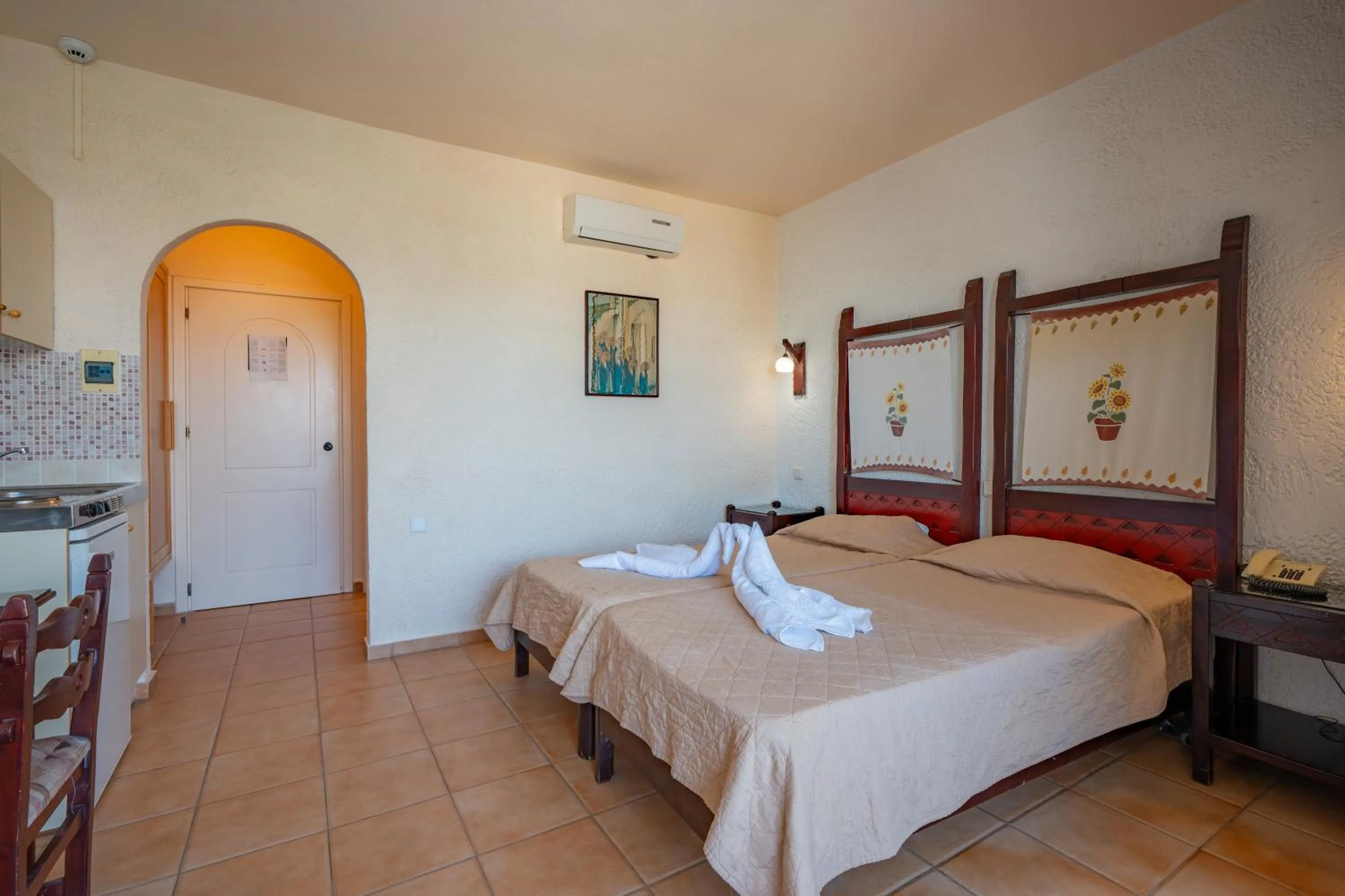 Lefkoniko Beach & Bay