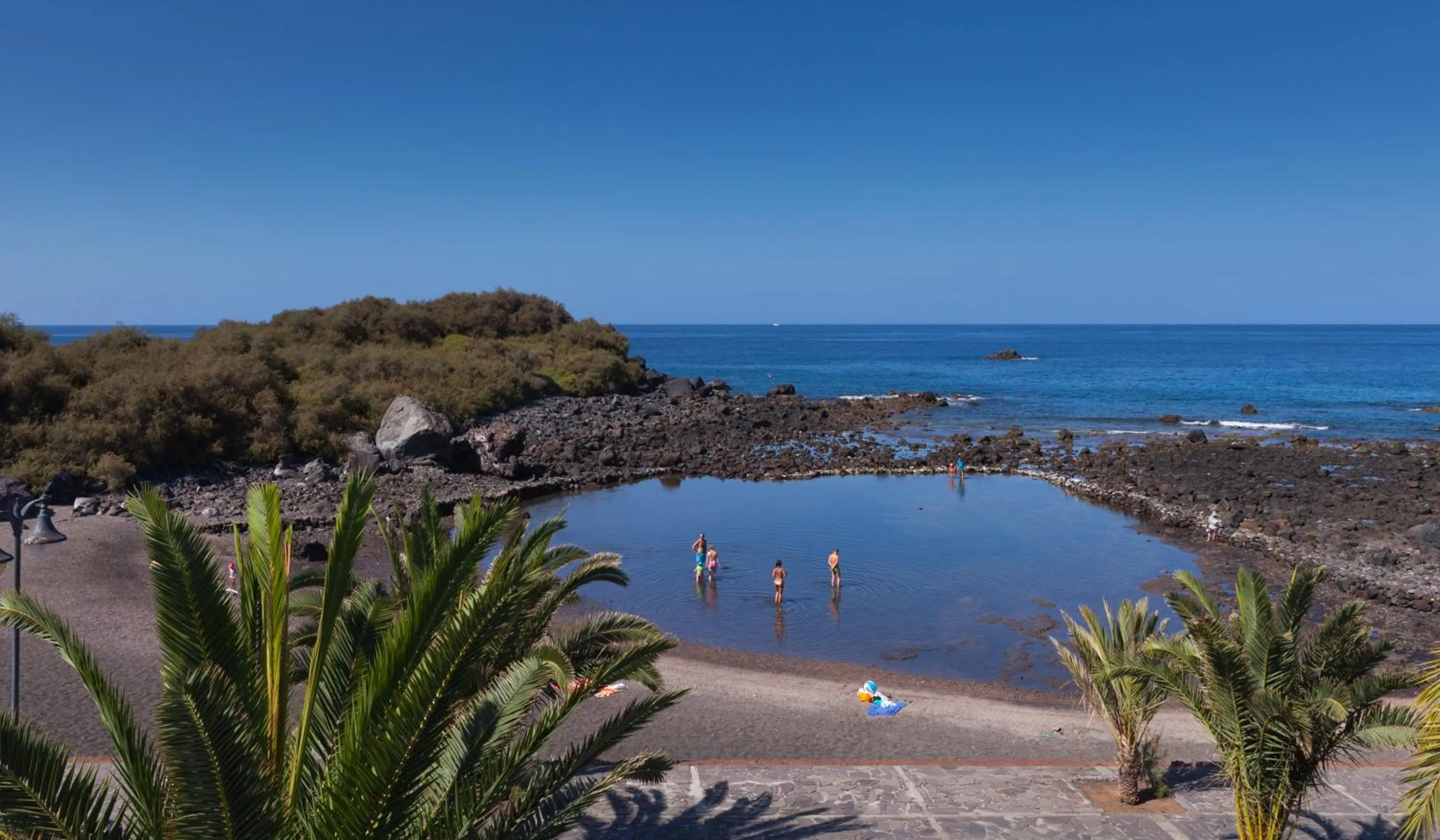 Apartamentos Charco del Conde