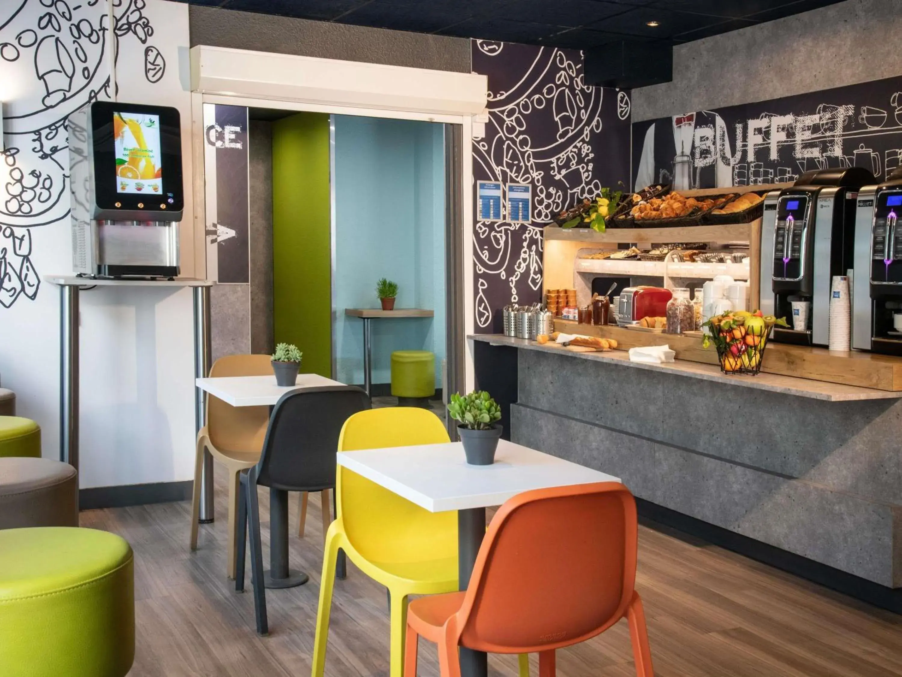 Breakfast in ibis budget Menton Bord de Mer Breakfast in ibis budget Menton Bord de Mer