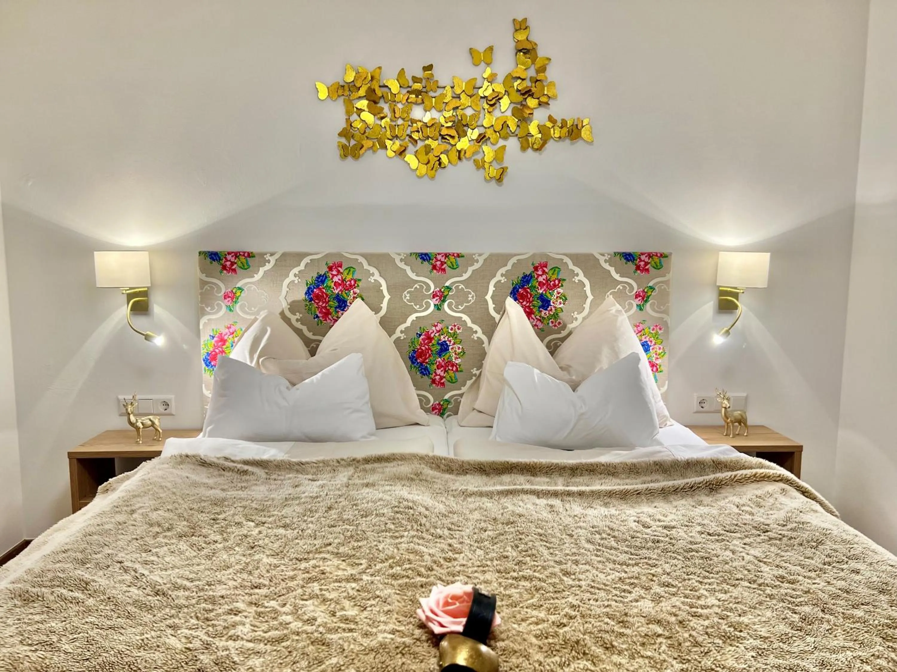 Decorative detail, Bed in Andi's Skihotel