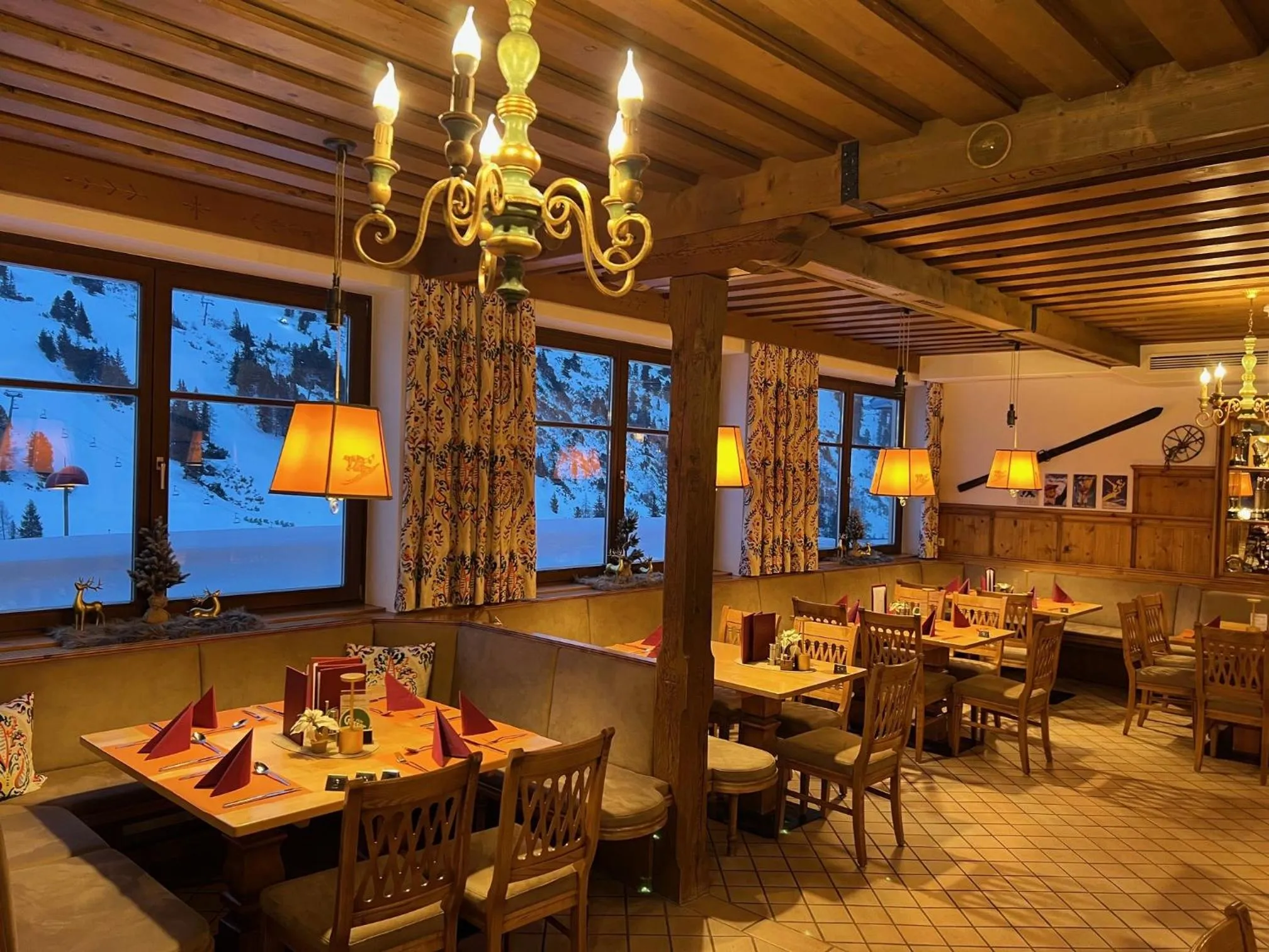 Restaurant/places to eat in Andi's Skihotel