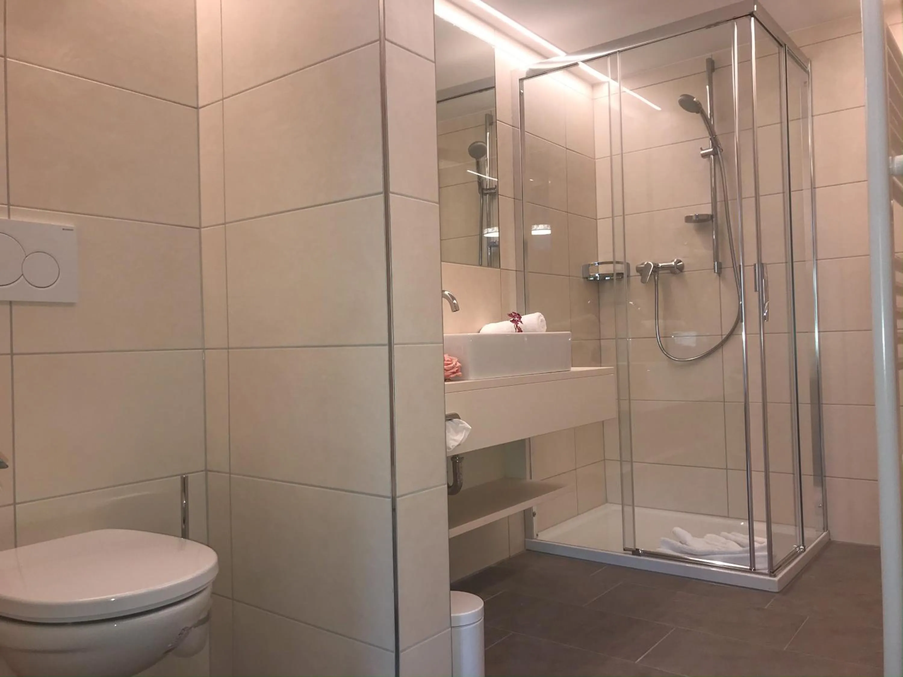 Bathroom in Andi's Skihotel