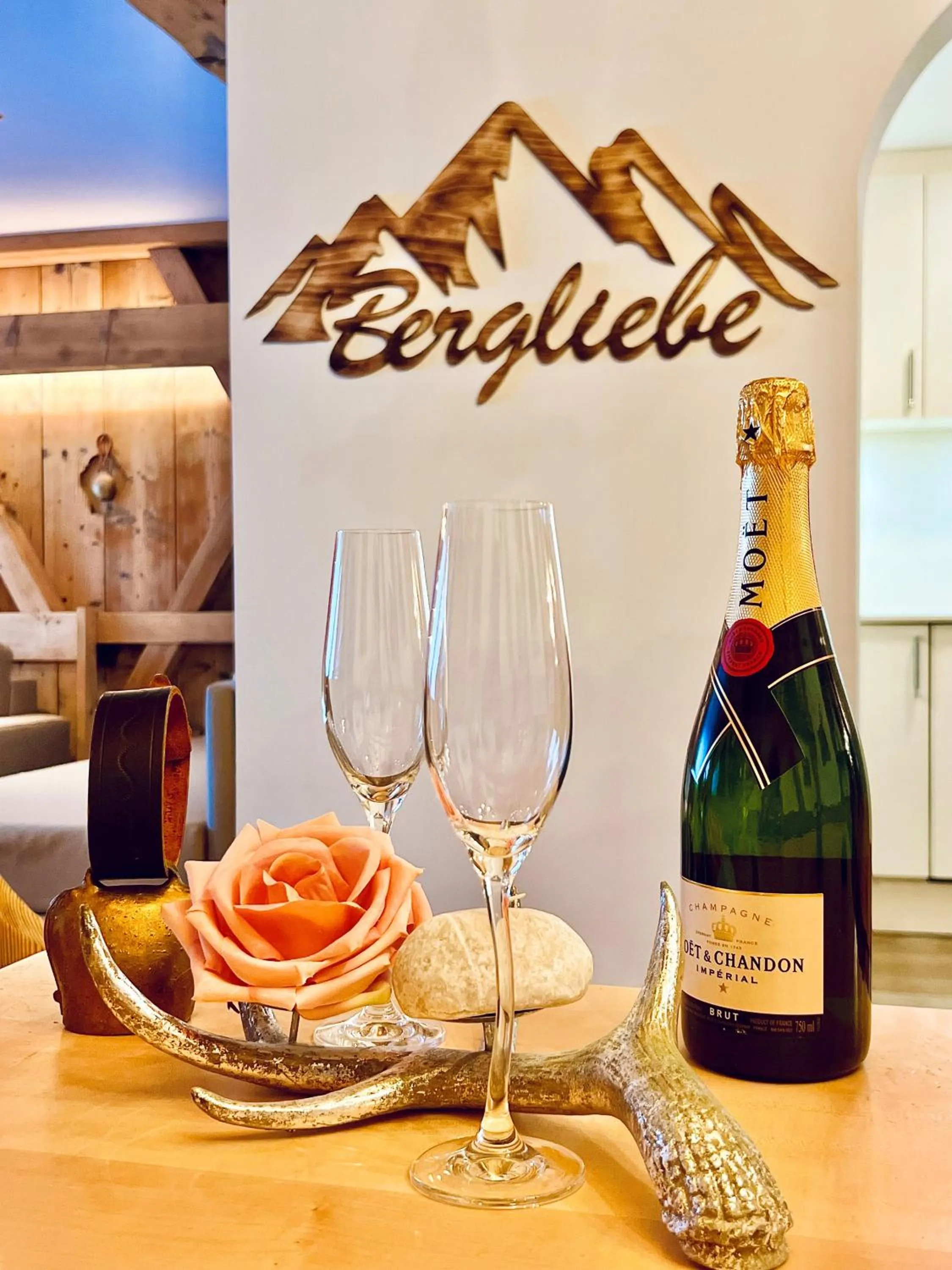 Decorative detail in Andi's Skihotel