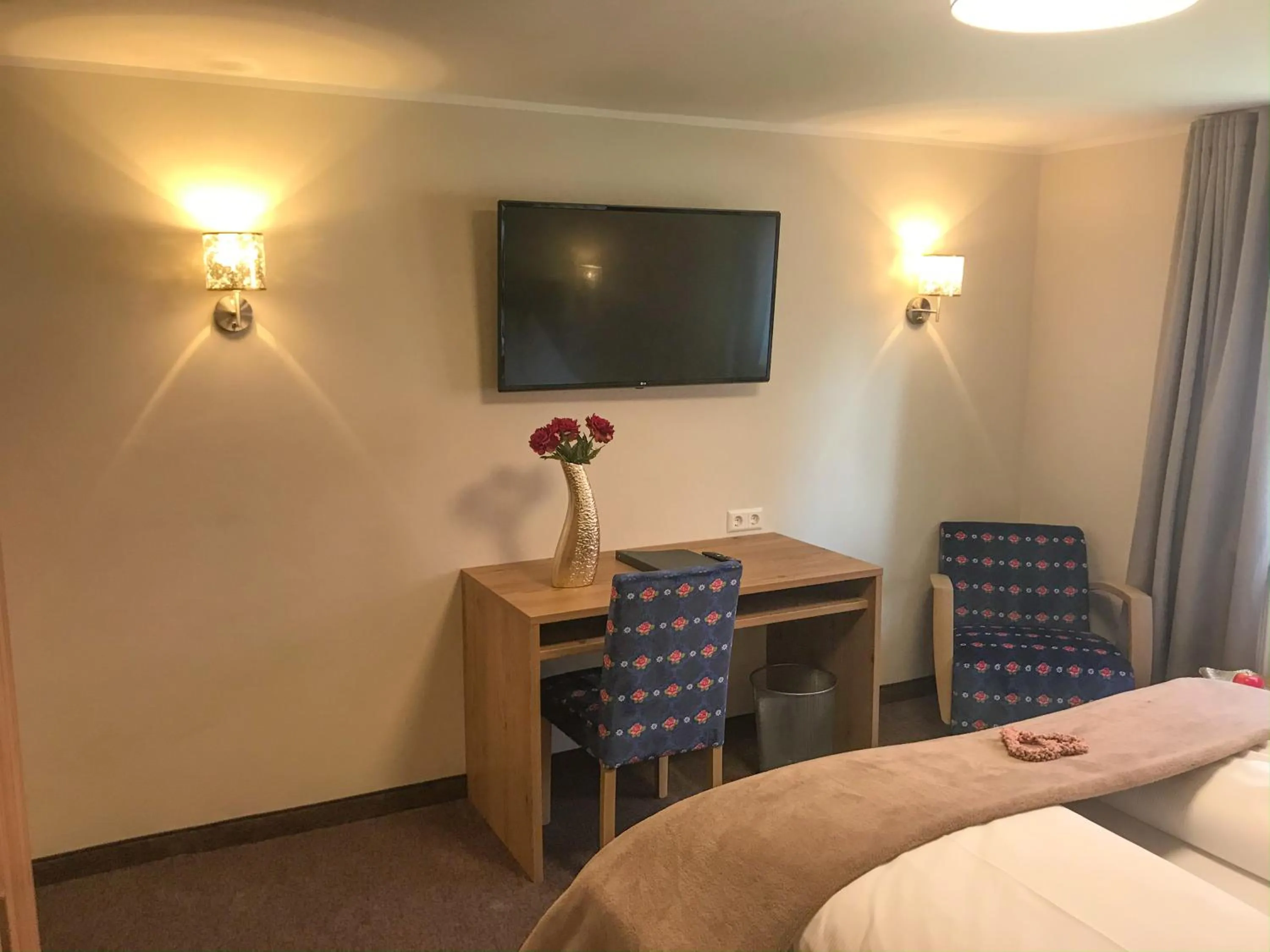 TV and multimedia, Bed in Andi's Skihotel