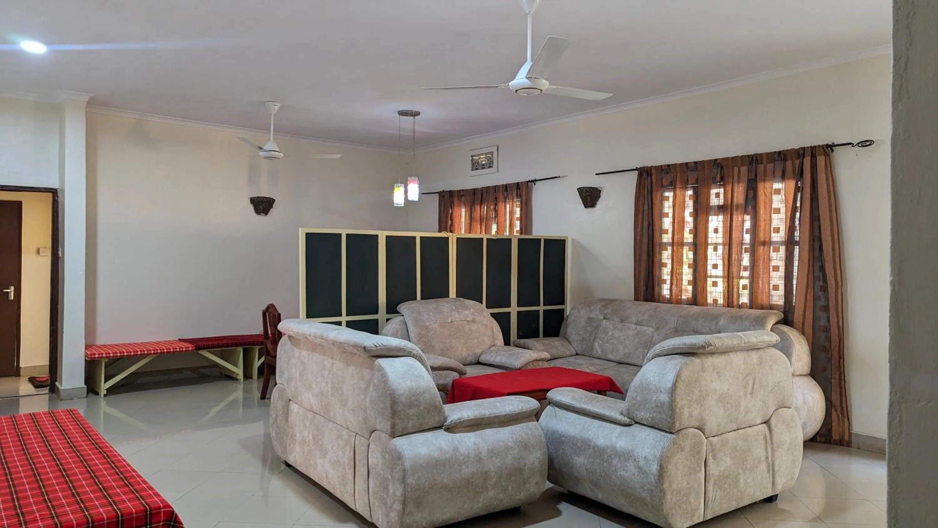 TV and multimedia in JACARANDA HOMESTAY