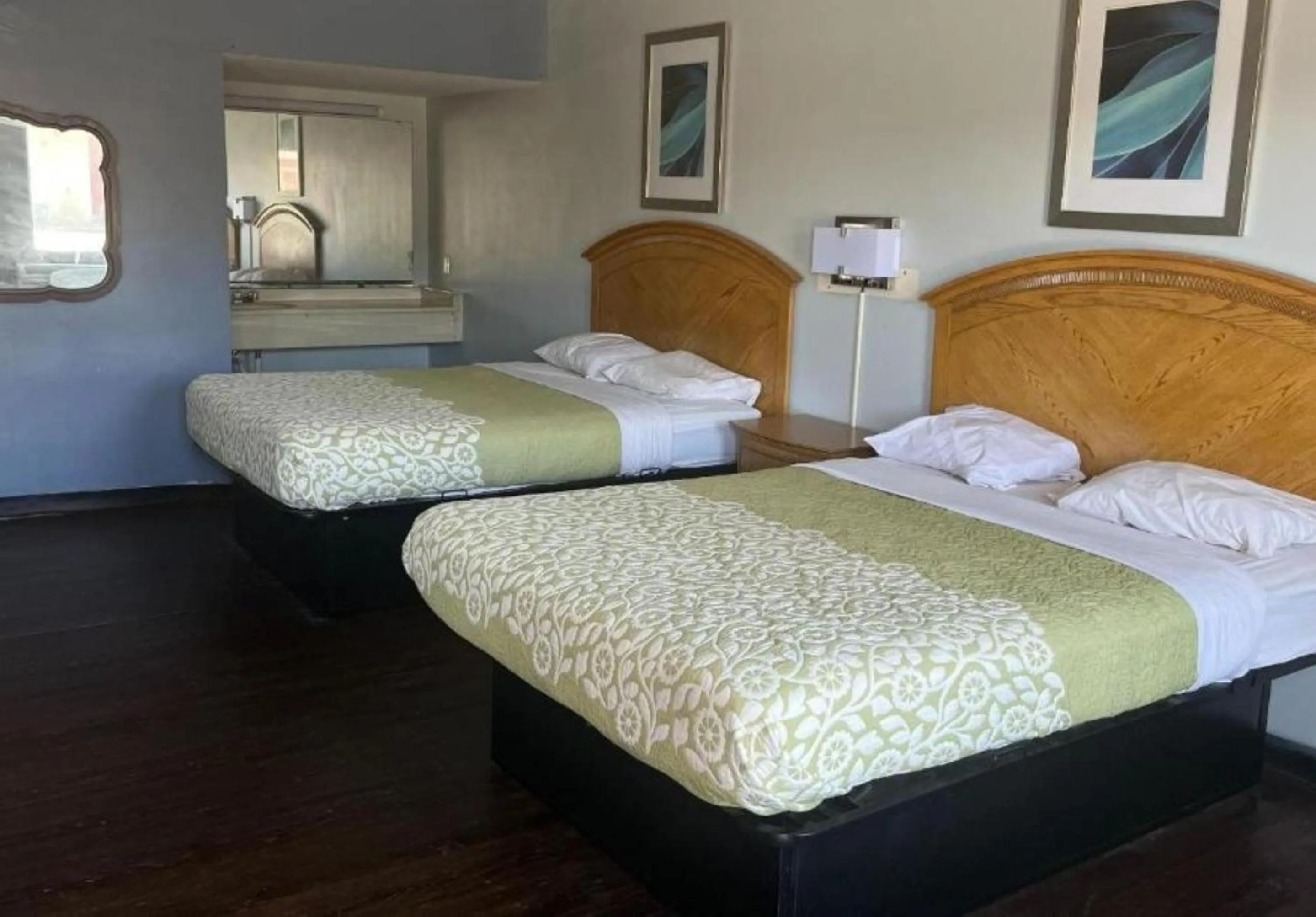 Bedroom, Bed in Washington Motel by OYO