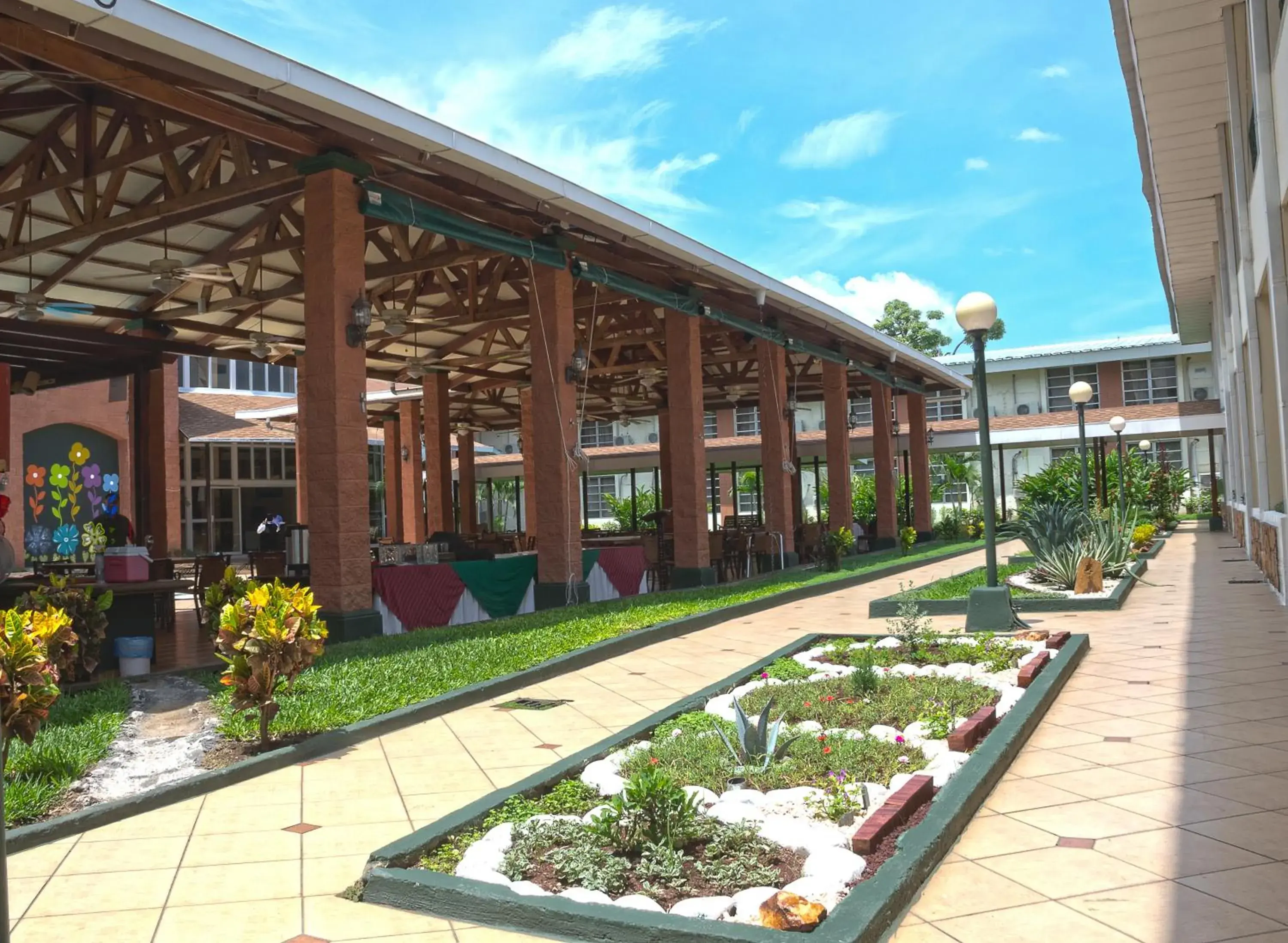 Double or Twin Room - single occupancy in Hotel Tropico Inn Double or Twin Room - single occupancy in Hotel Tropico Inn