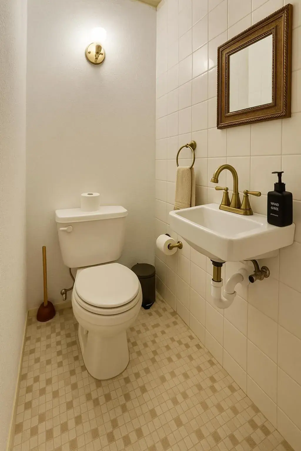 Bathroom in El Oasis Hotel Bathroom in El Oasis Hotel