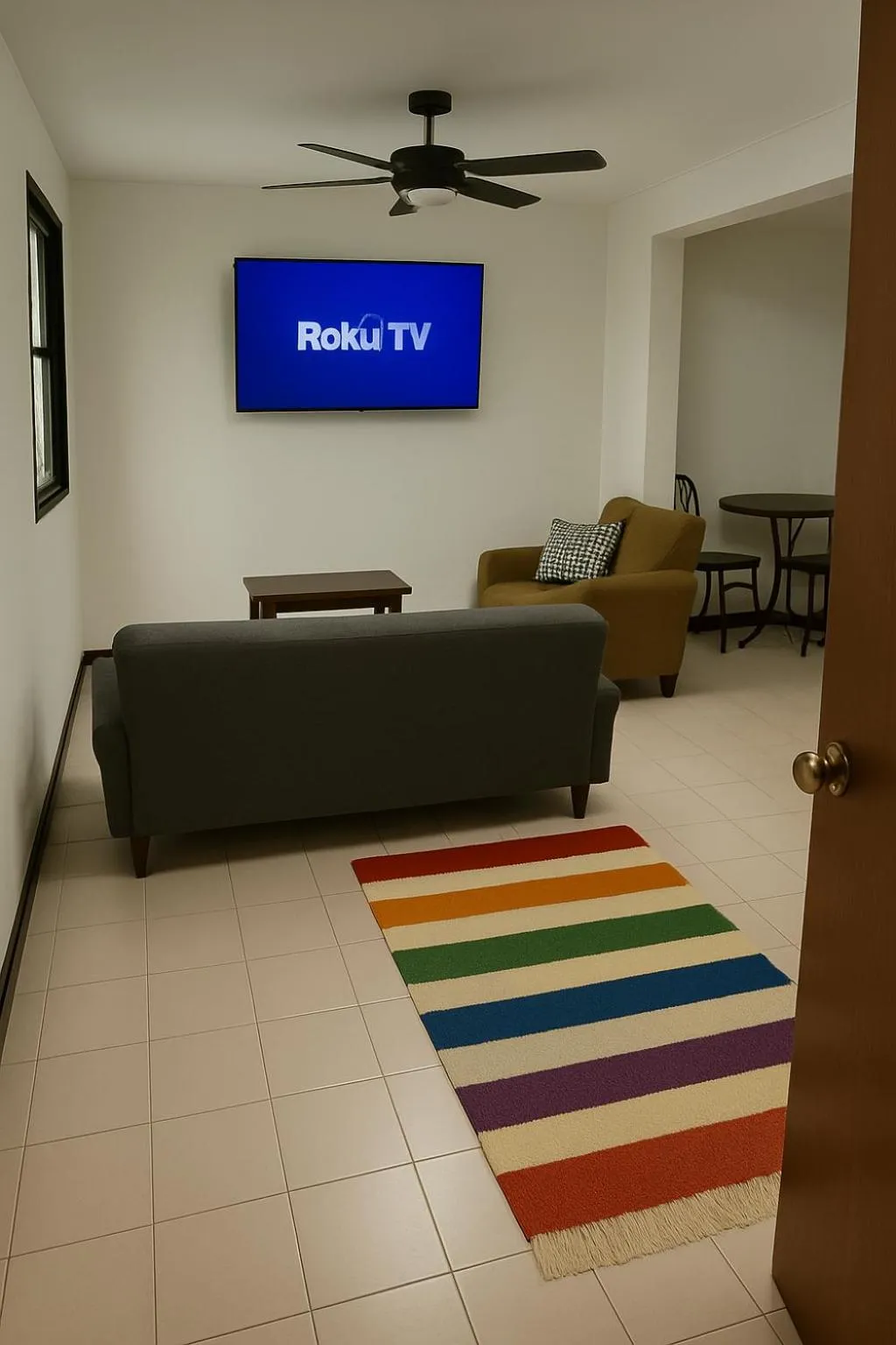 TV and multimedia in El Oasis Hotel