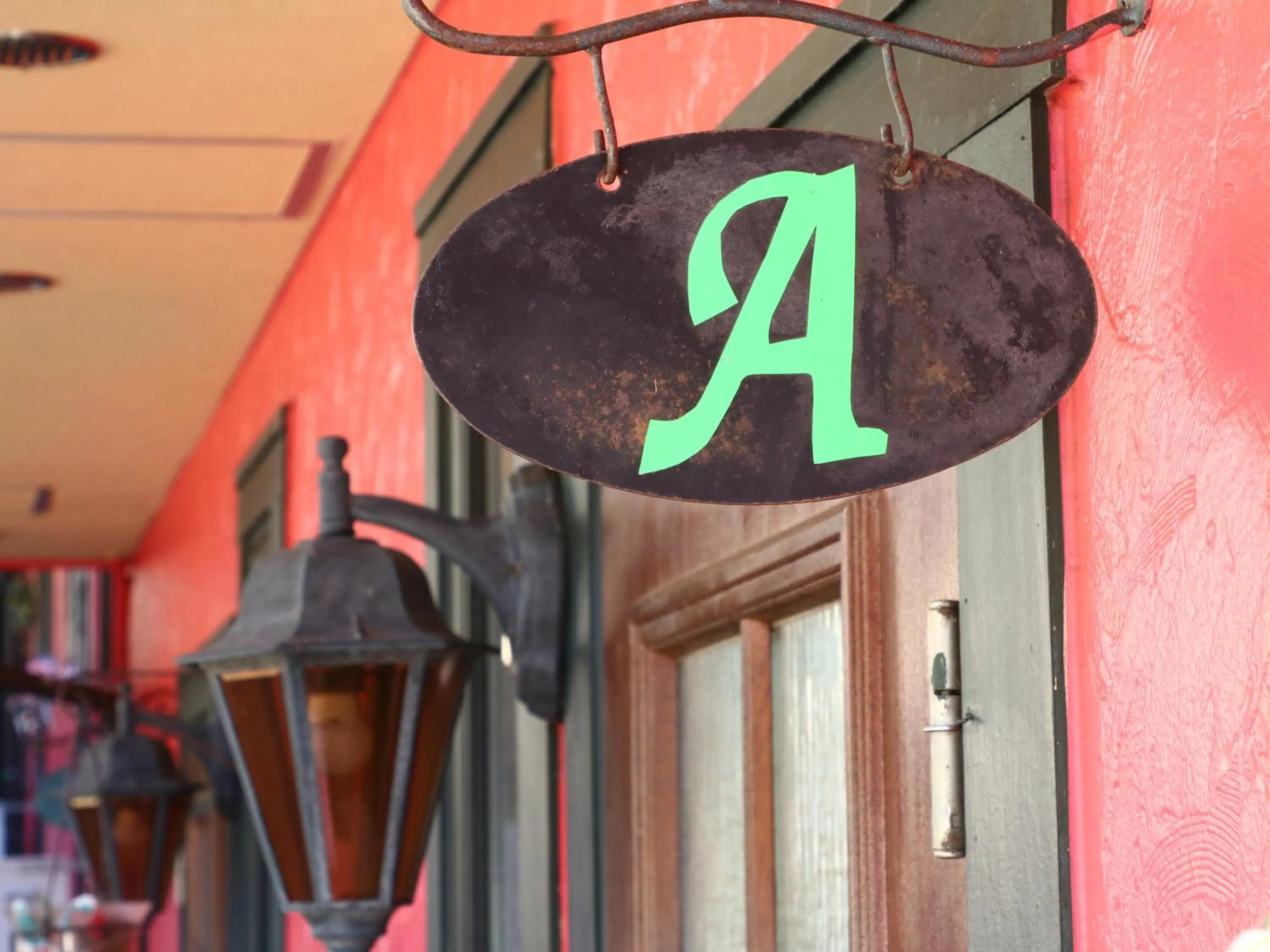 Property building in La Posada