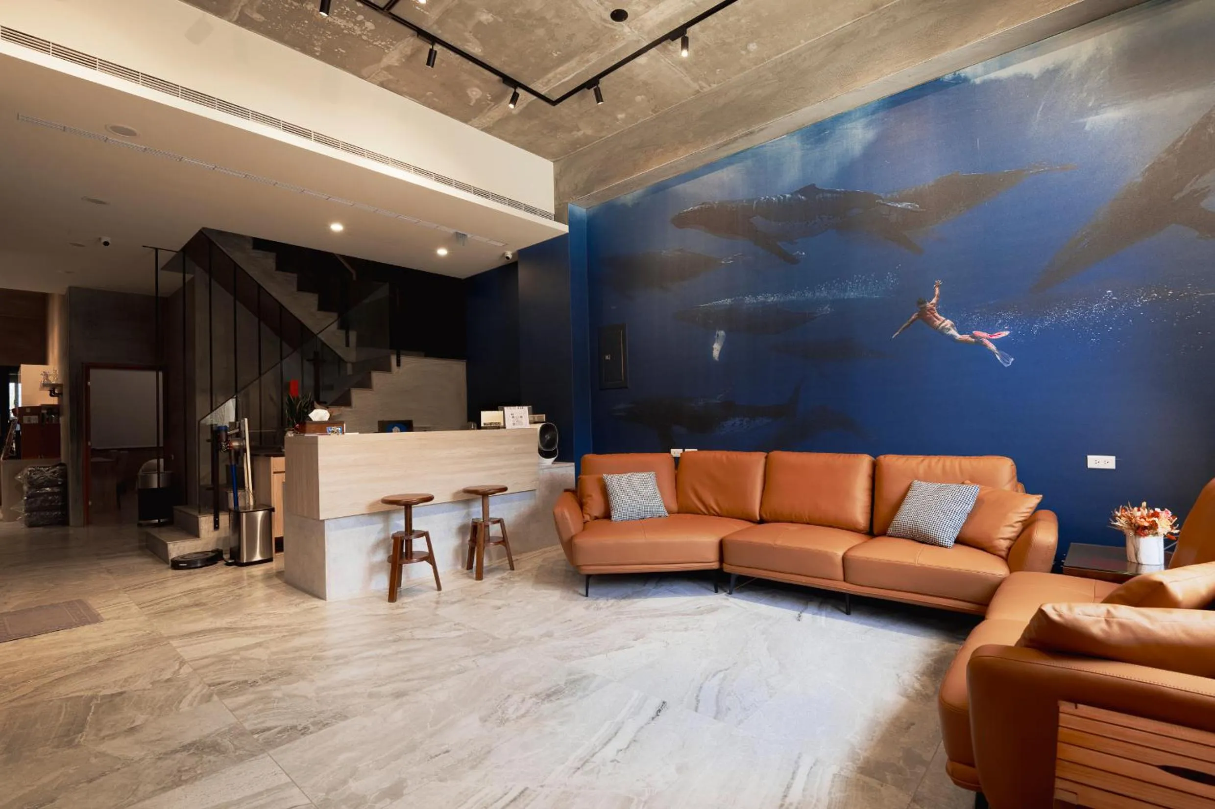 Living room in Deep Blue 23 B&B