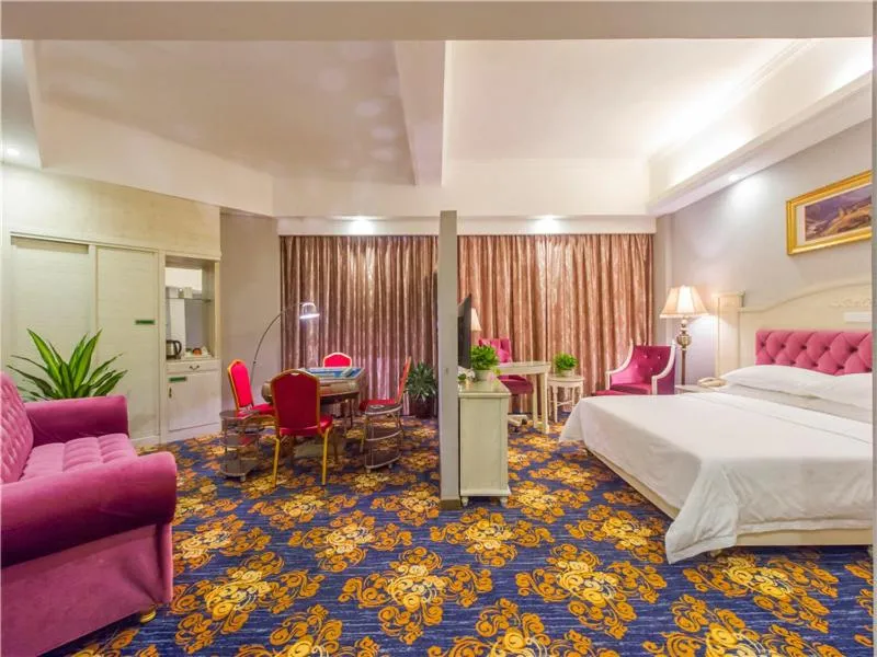 Bed in Vienna Hotel Guilin ShiFu Branch