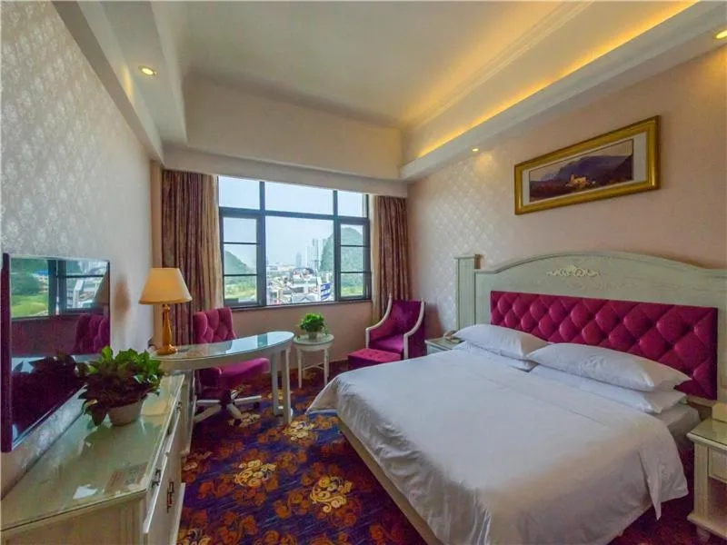 Bed in Vienna Hotel Guilin ShiFu Branch