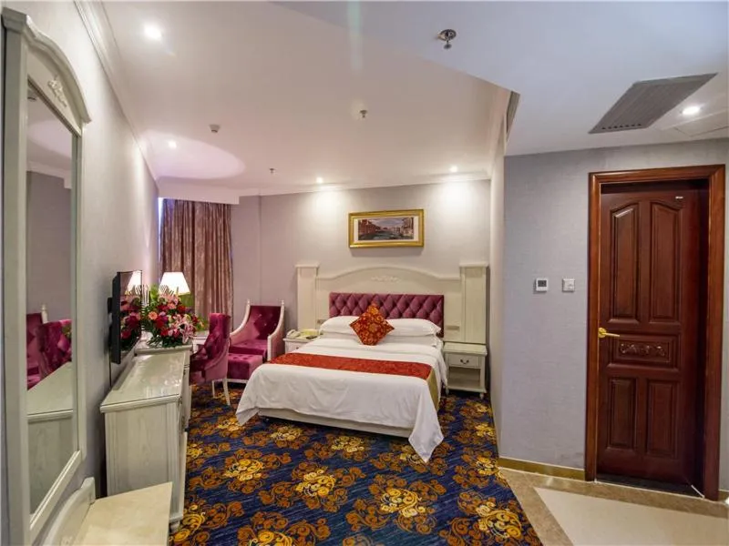 Bed in Vienna Hotel Guilin ShiFu Branch