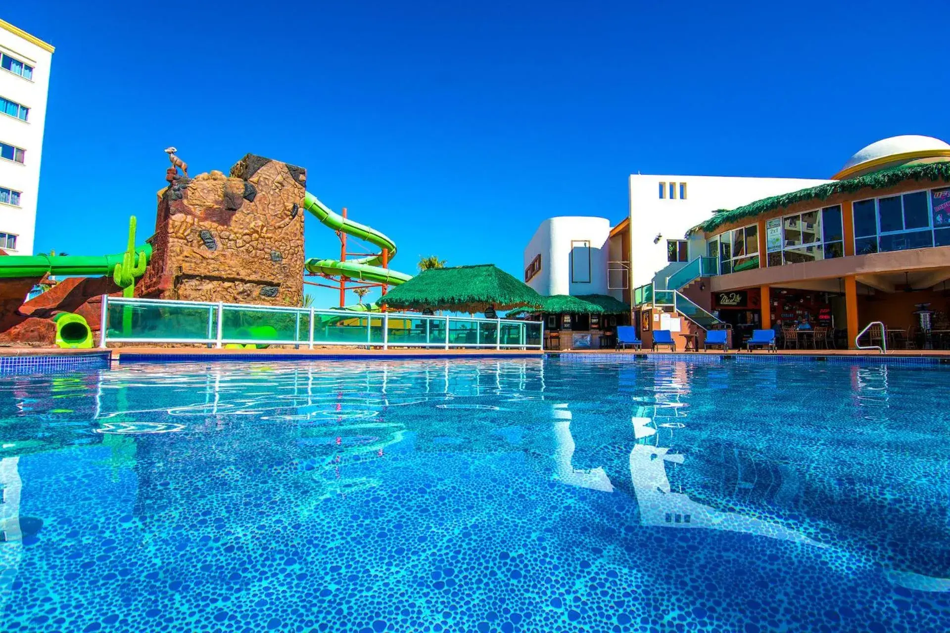 Las Palmas Resort Las Palmas Resort