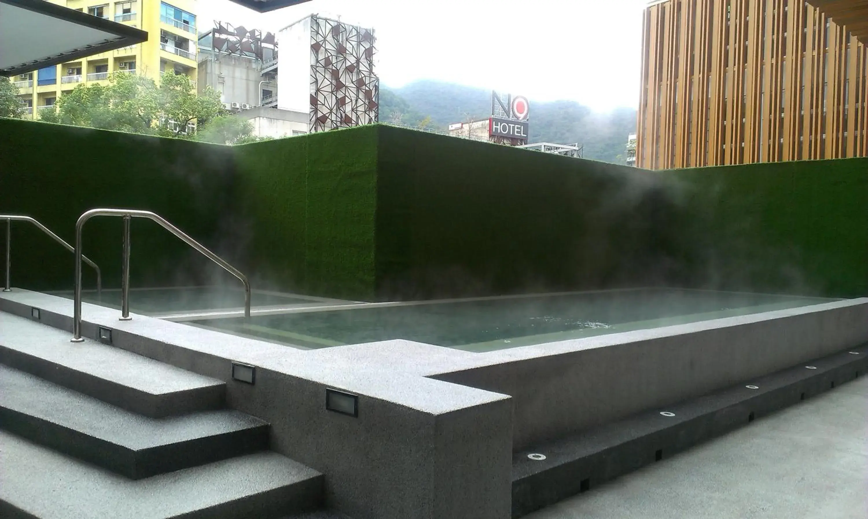 Hot Spring Bath in Just Sleep Jiao Xi