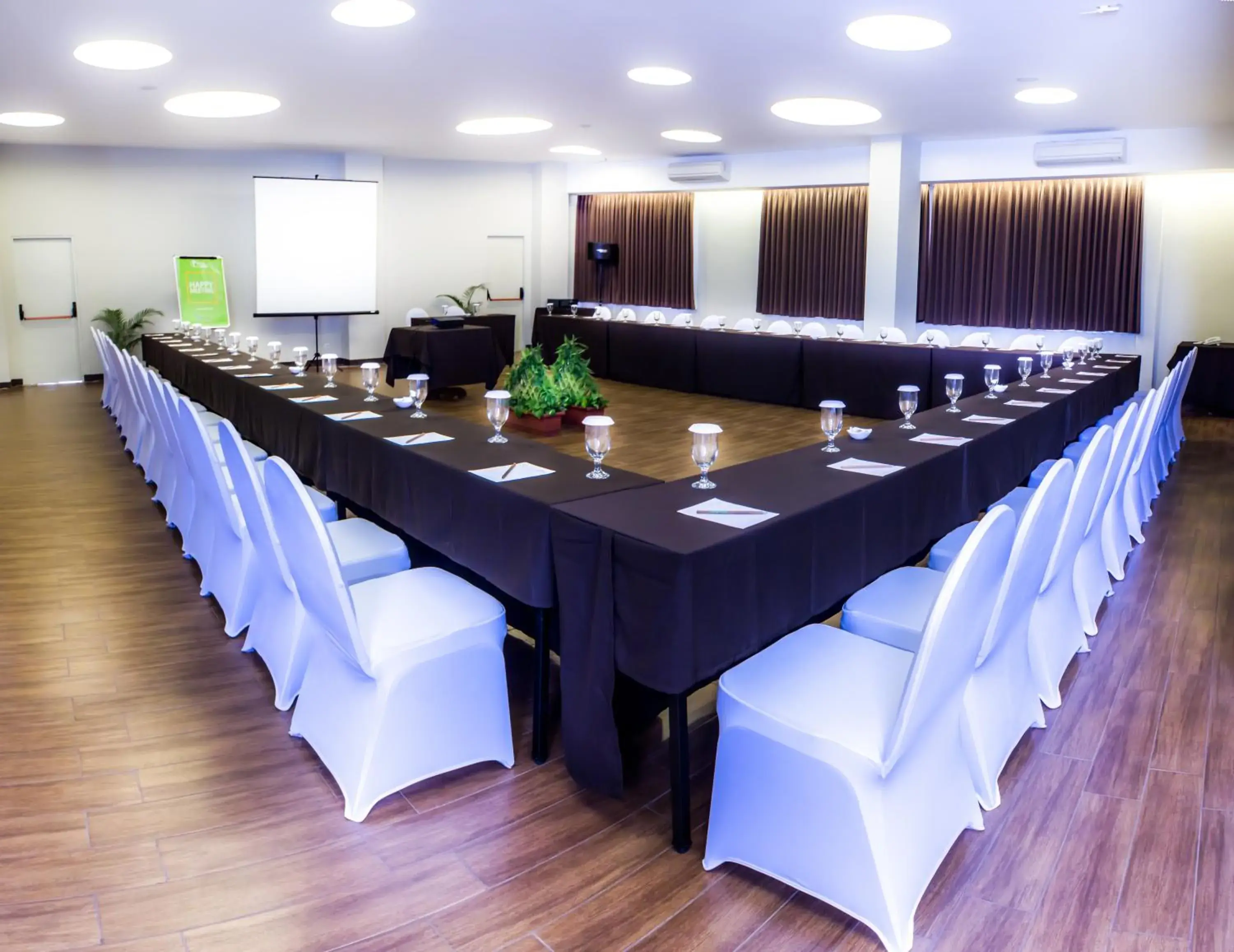 Business facilities in Tebu Hotel Bandung