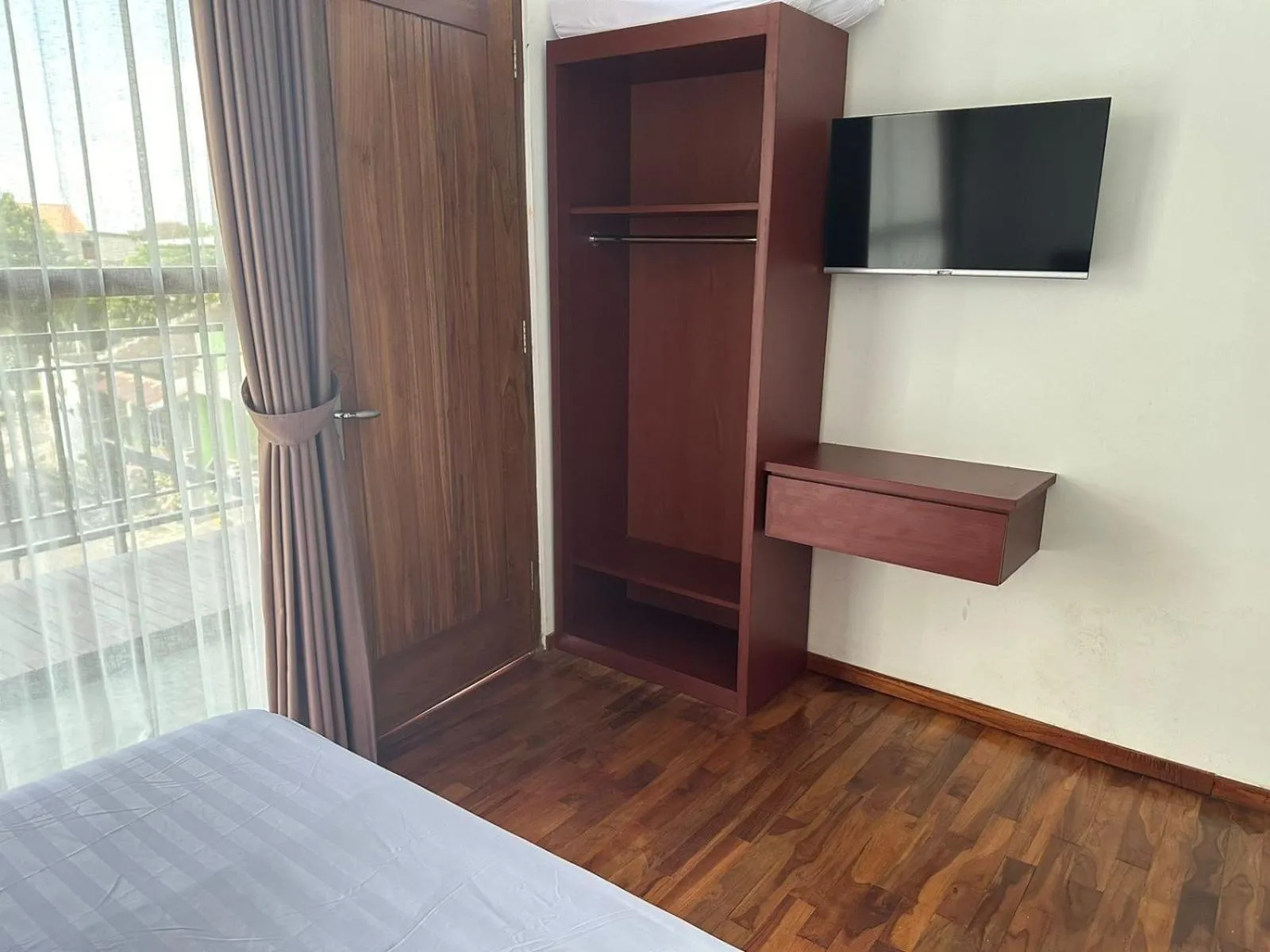 Other, Bed in Nofrah House Syariah Mitra RedDoorz