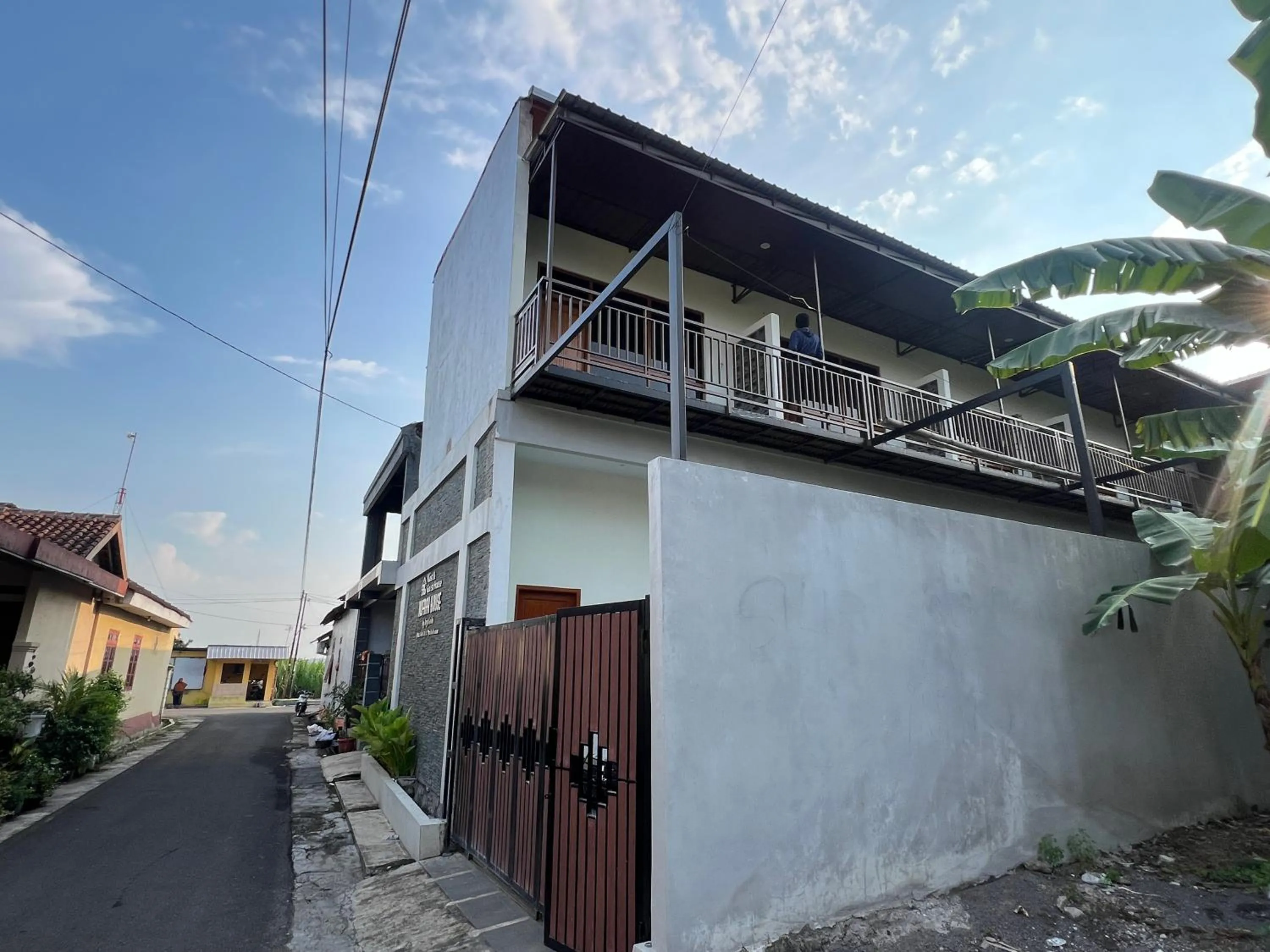 Property building in Nofrah House Syariah Mitra RedDoorz