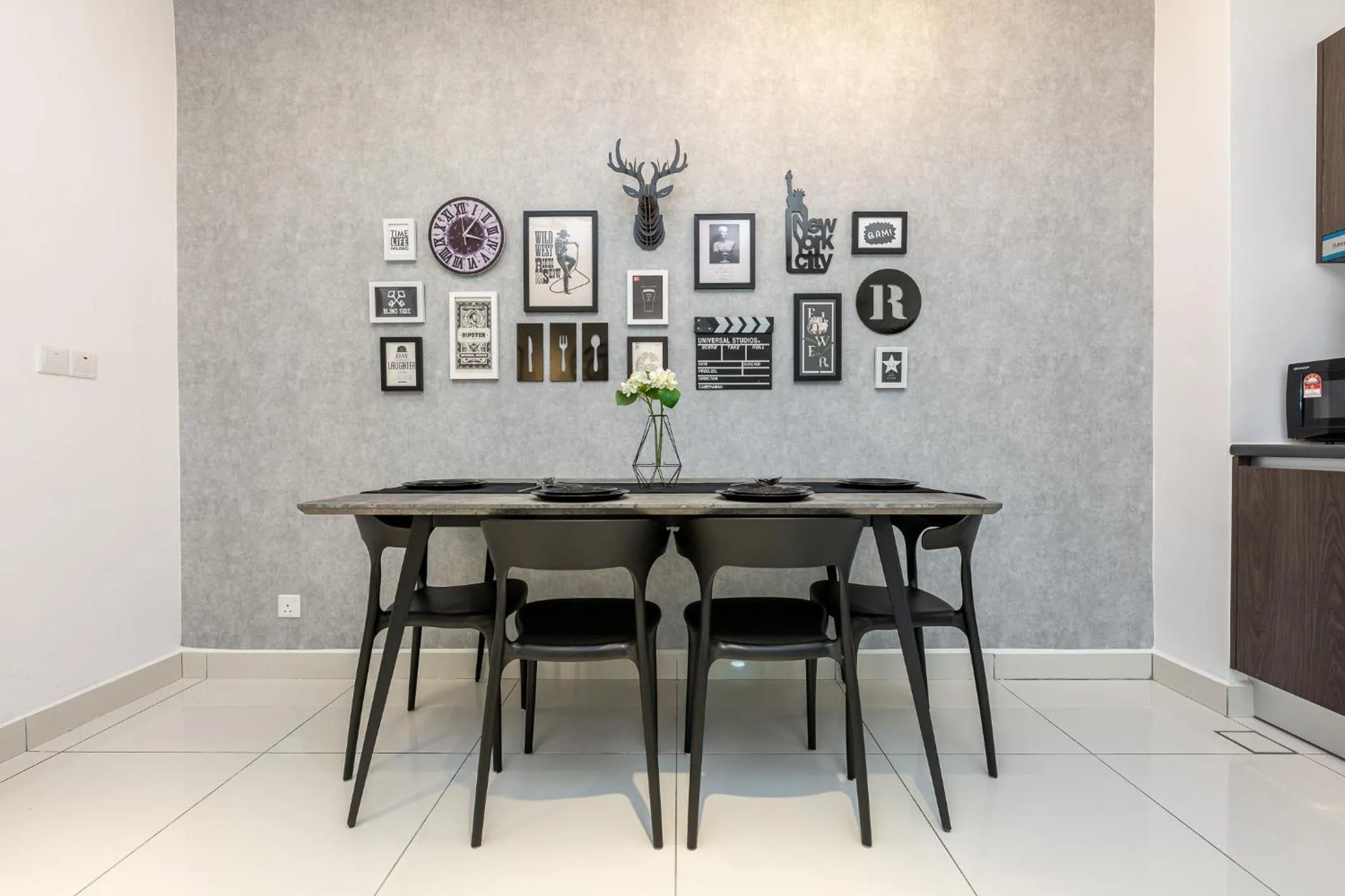 Edumetro @ Subang Jaya by Manhattan Group