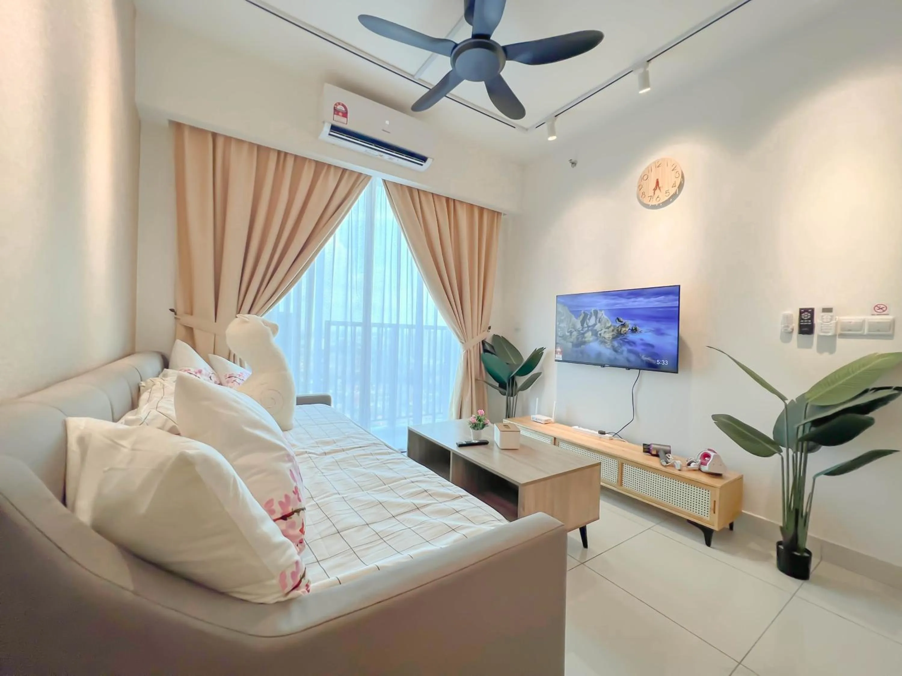 Edumetro @ Subang Jaya by Manhattan Group