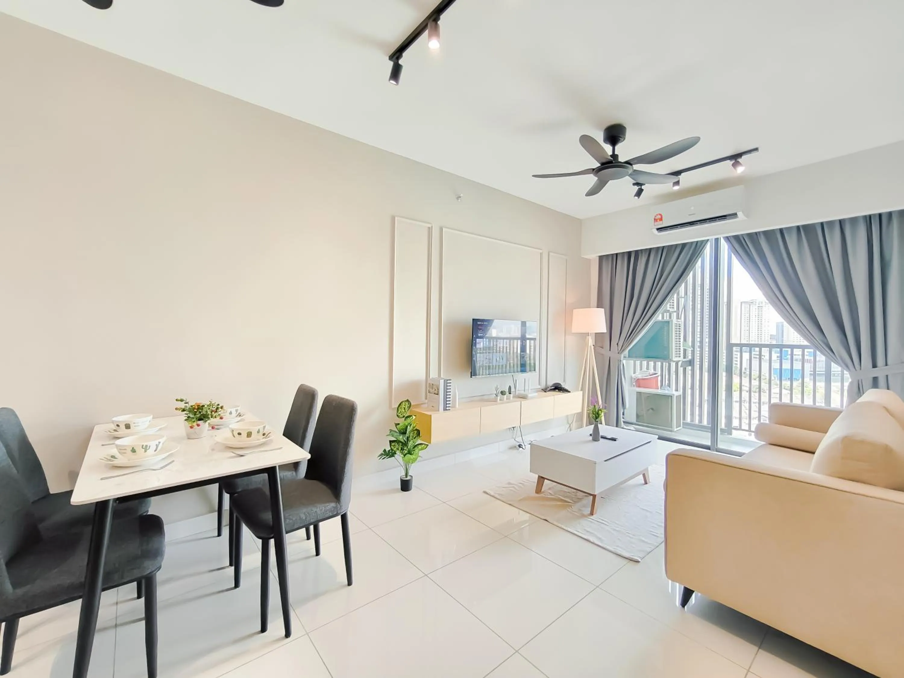 Edumetro @ Subang Jaya by Manhattan Group