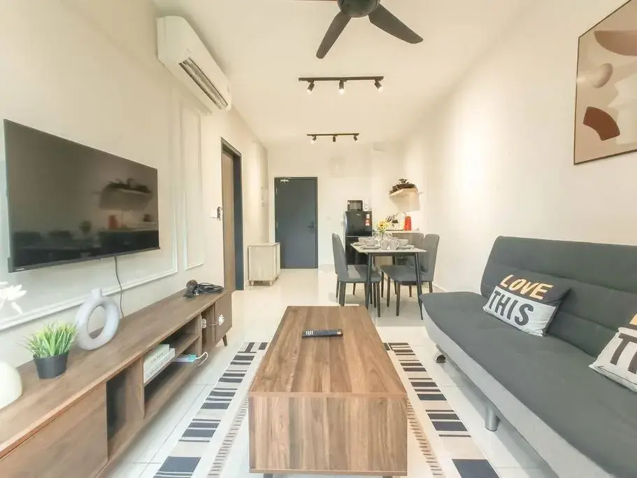 One-Bedroom Apartment in Edumetro @ Subang Jaya by Manhattan Group One-Bedroom Apartment in Edumetro @ Subang Jaya by Manhattan Group