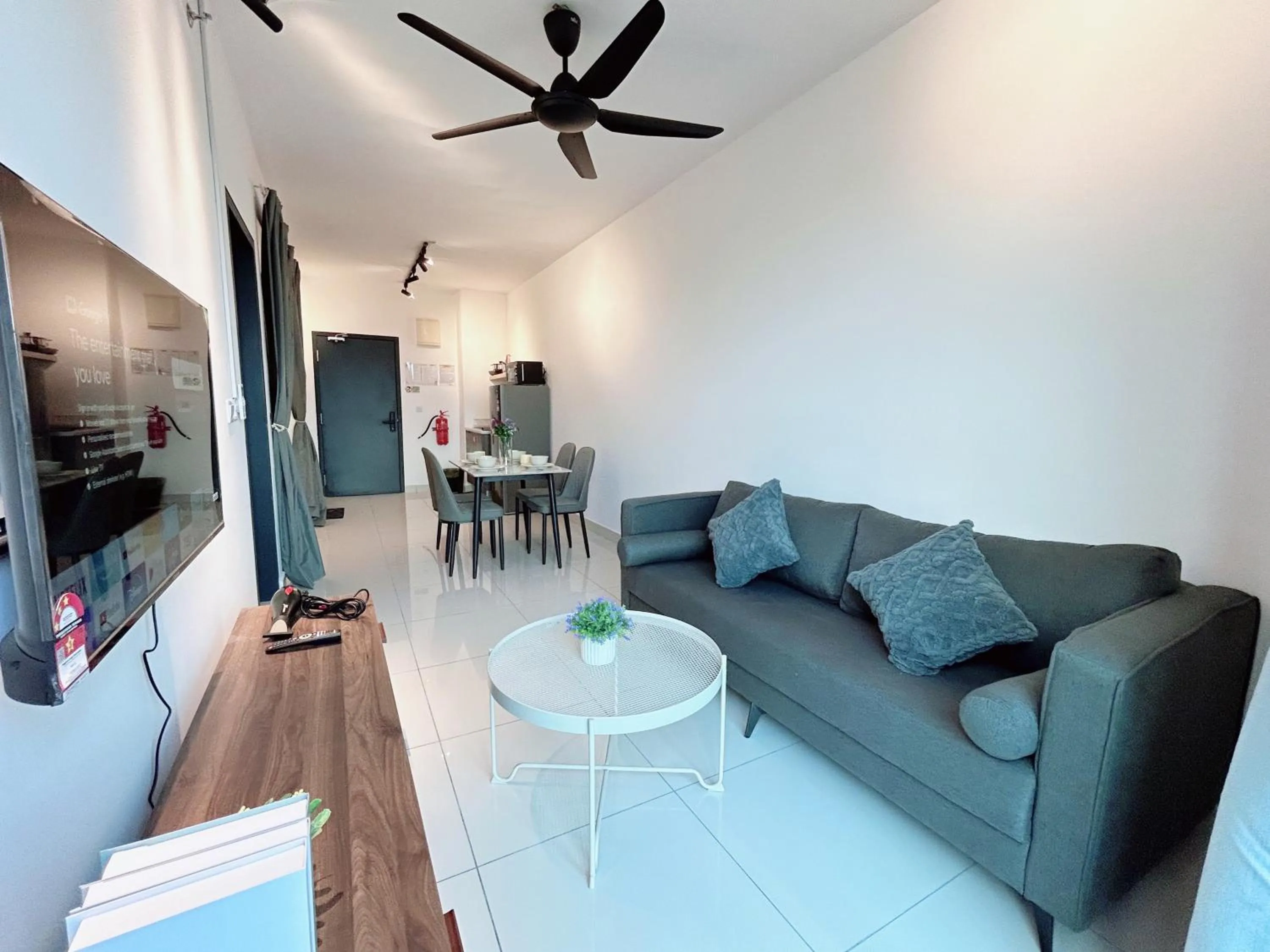 Edumetro @ Subang Jaya by Manhattan Group