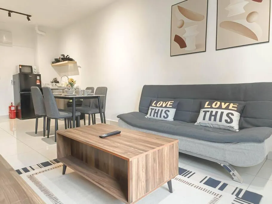 Edumetro @ Subang Jaya by Manhattan Group