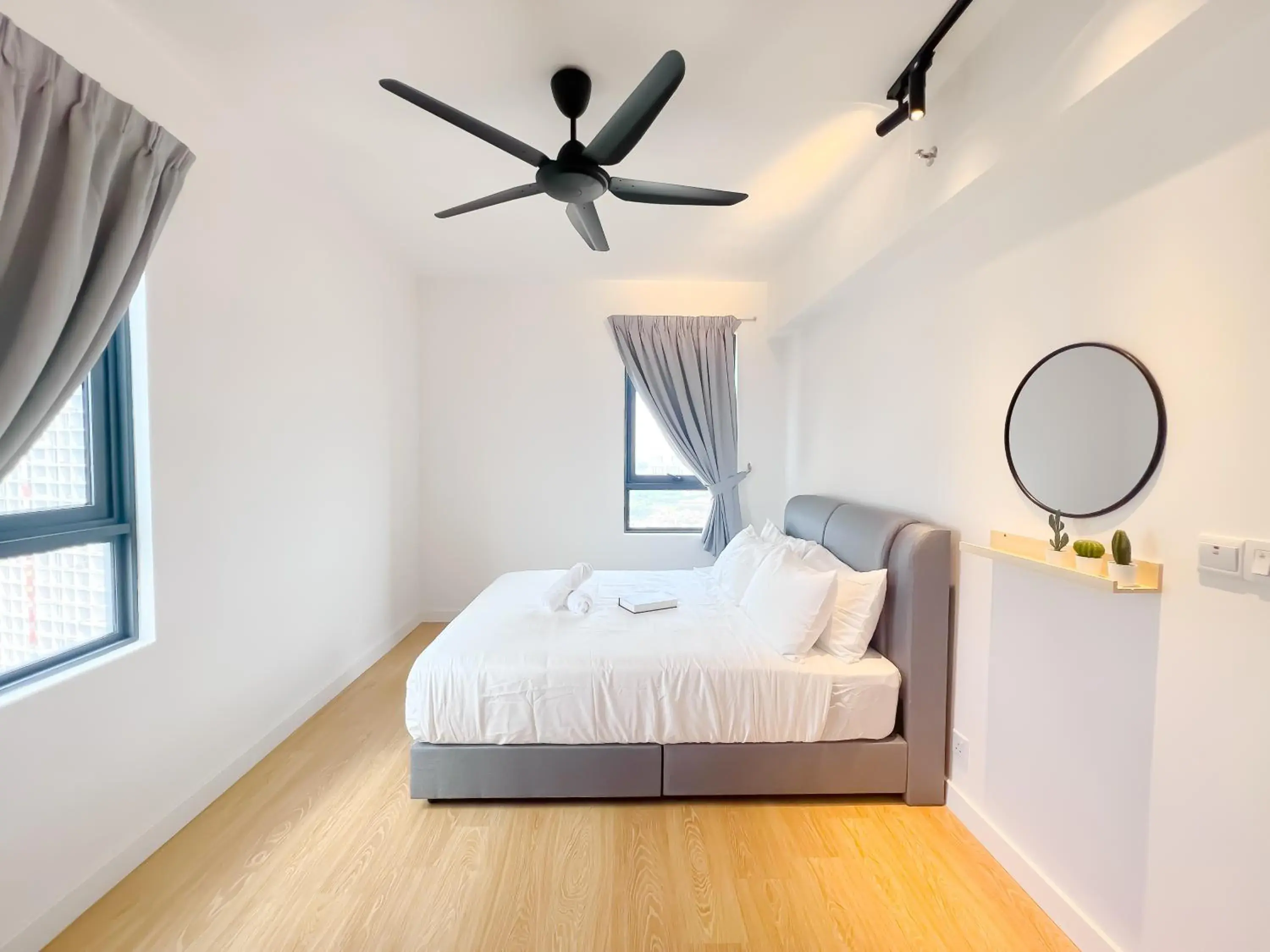 Bed in Edumetro @ Subang Jaya by Manhattan Group Bed in Edumetro @ Subang Jaya by Manhattan Group