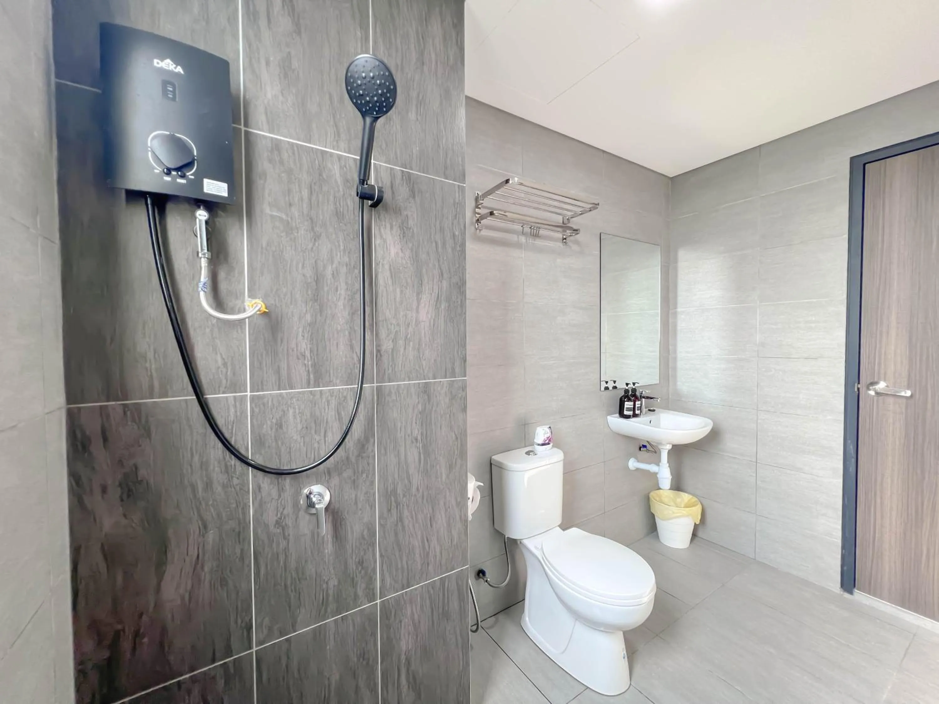 Edumetro @ Subang Jaya by Manhattan Group