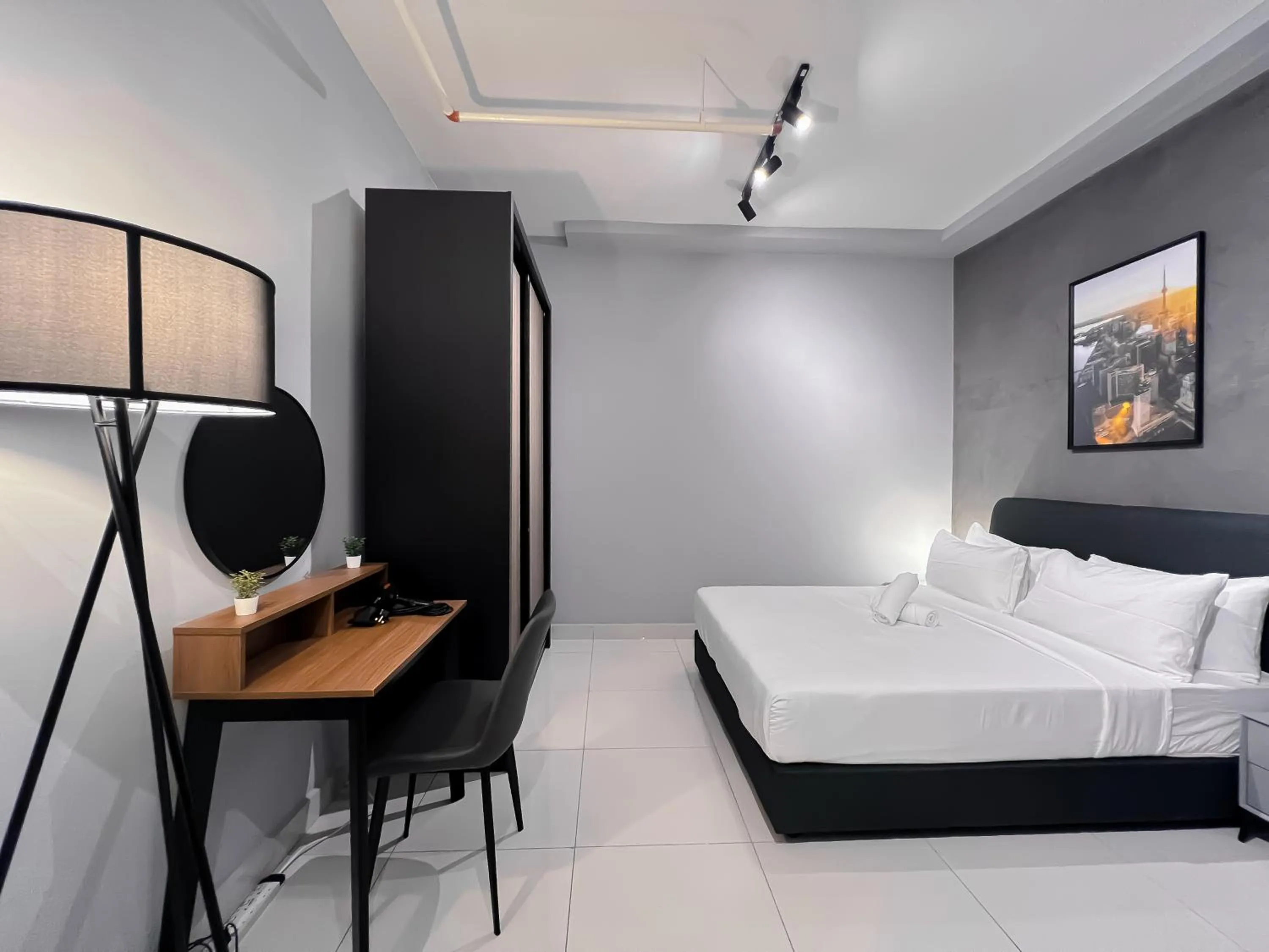 Bed in Edumetro @ Subang Jaya by Manhattan Group