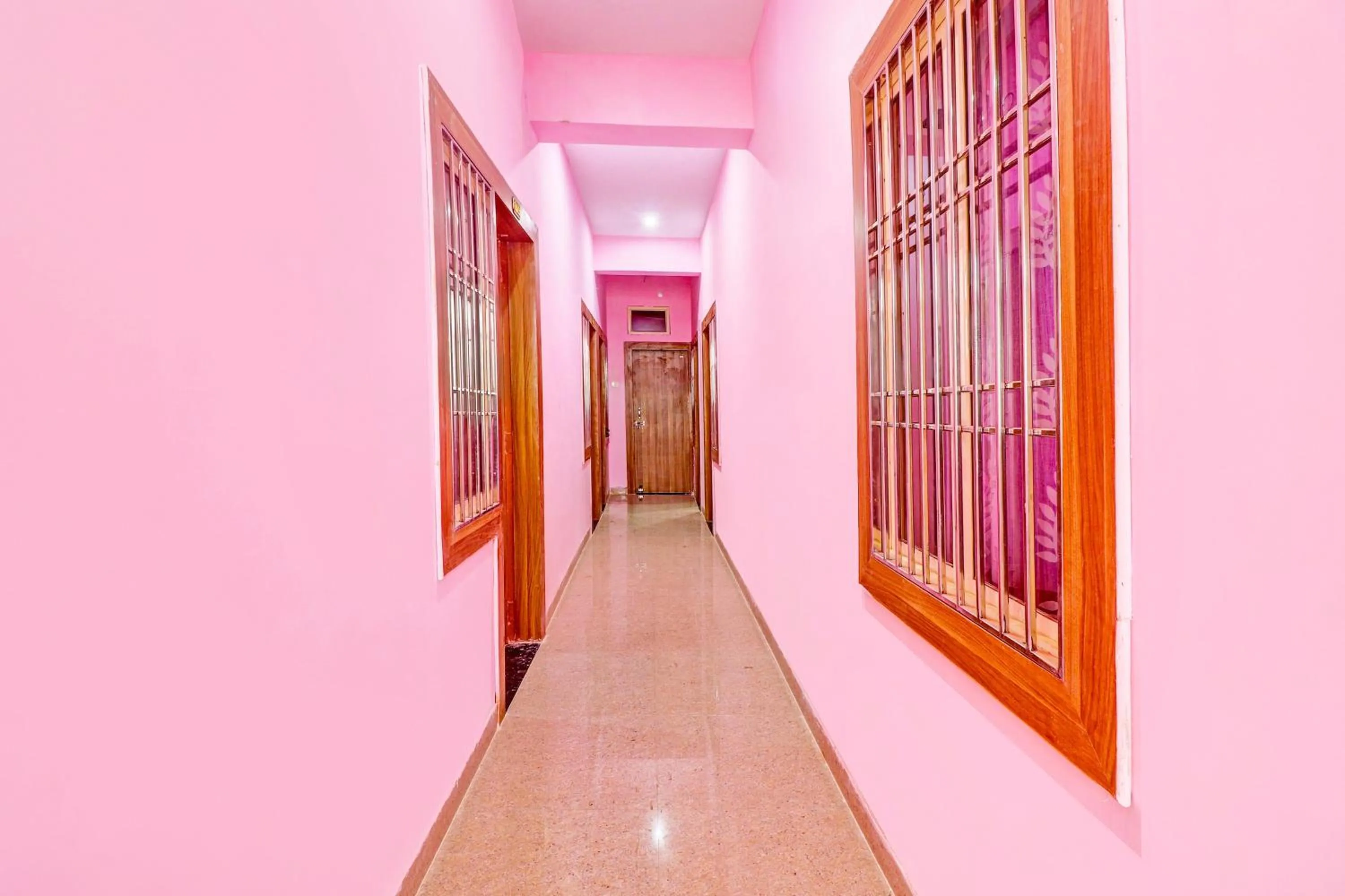 Lobby or reception in Hotel O Heaven Inn