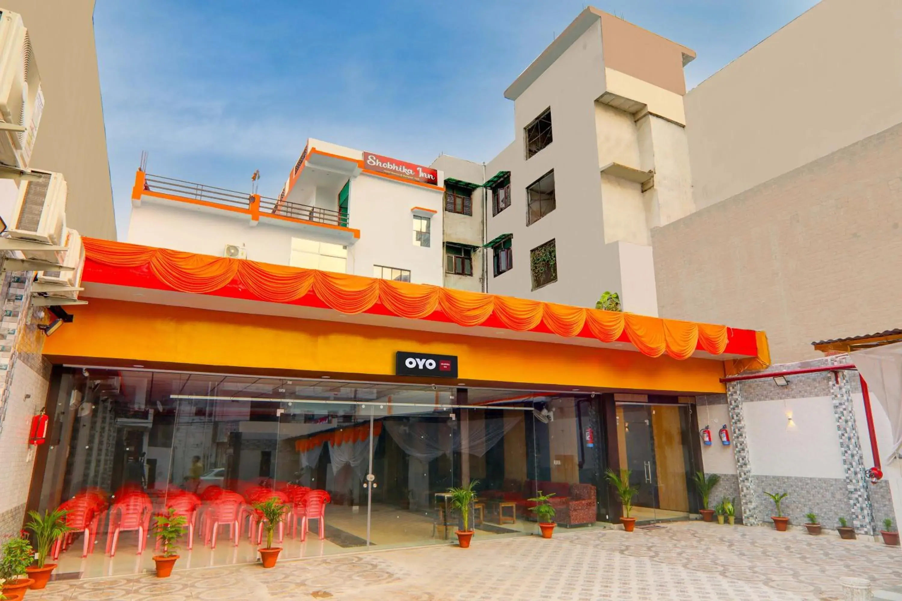 Facade/entrance in Hotel O Shobhika Inn Facade/entrance in Hotel O Shobhika Inn