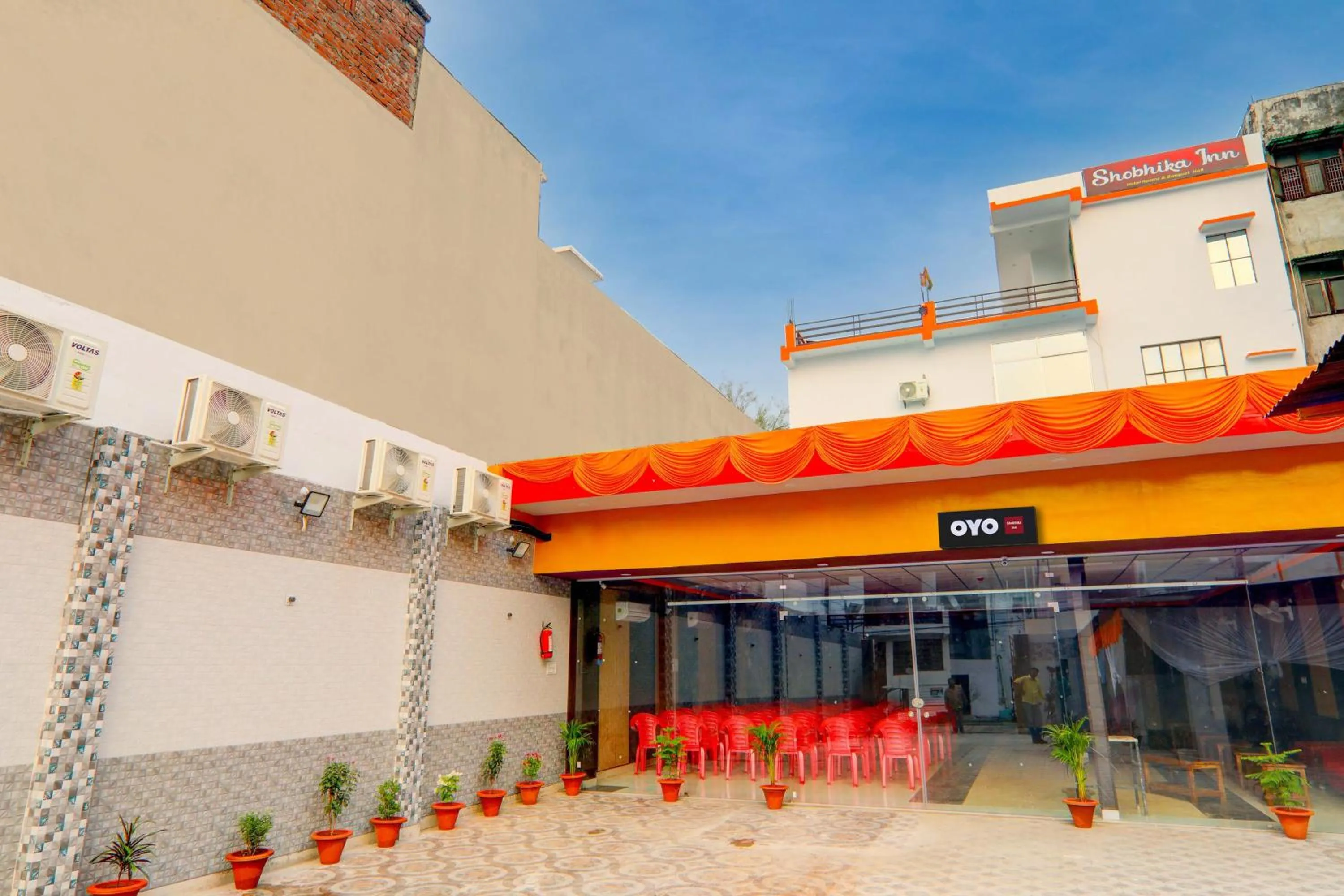 Facade/entrance in Hotel O Shobhika Inn