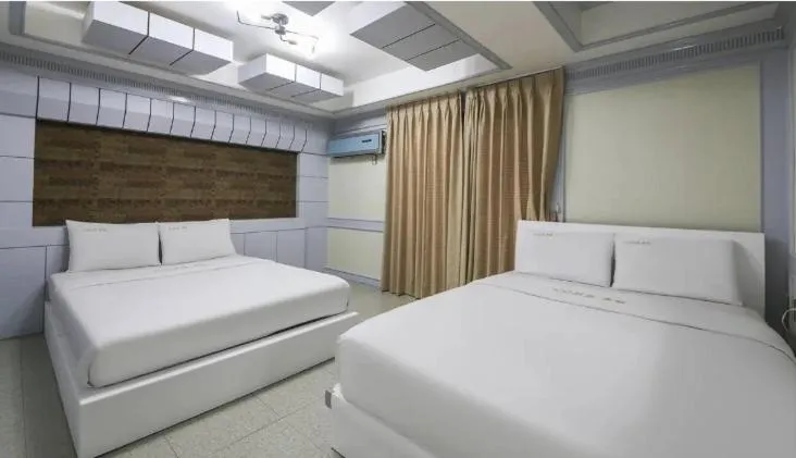 Bed in Sokcho Sinabro