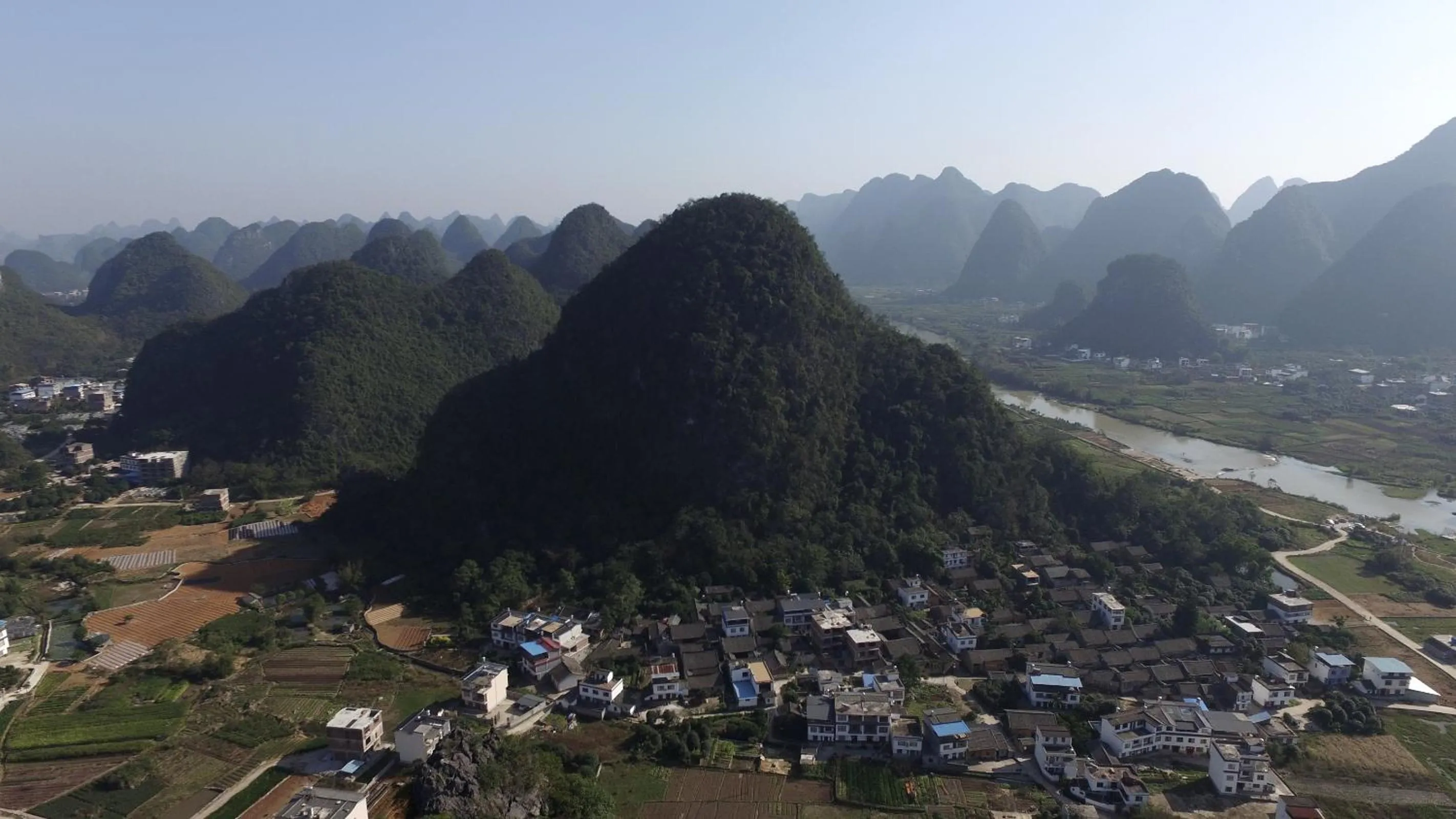 Bird's eye view in Yangshuo Loong Old House