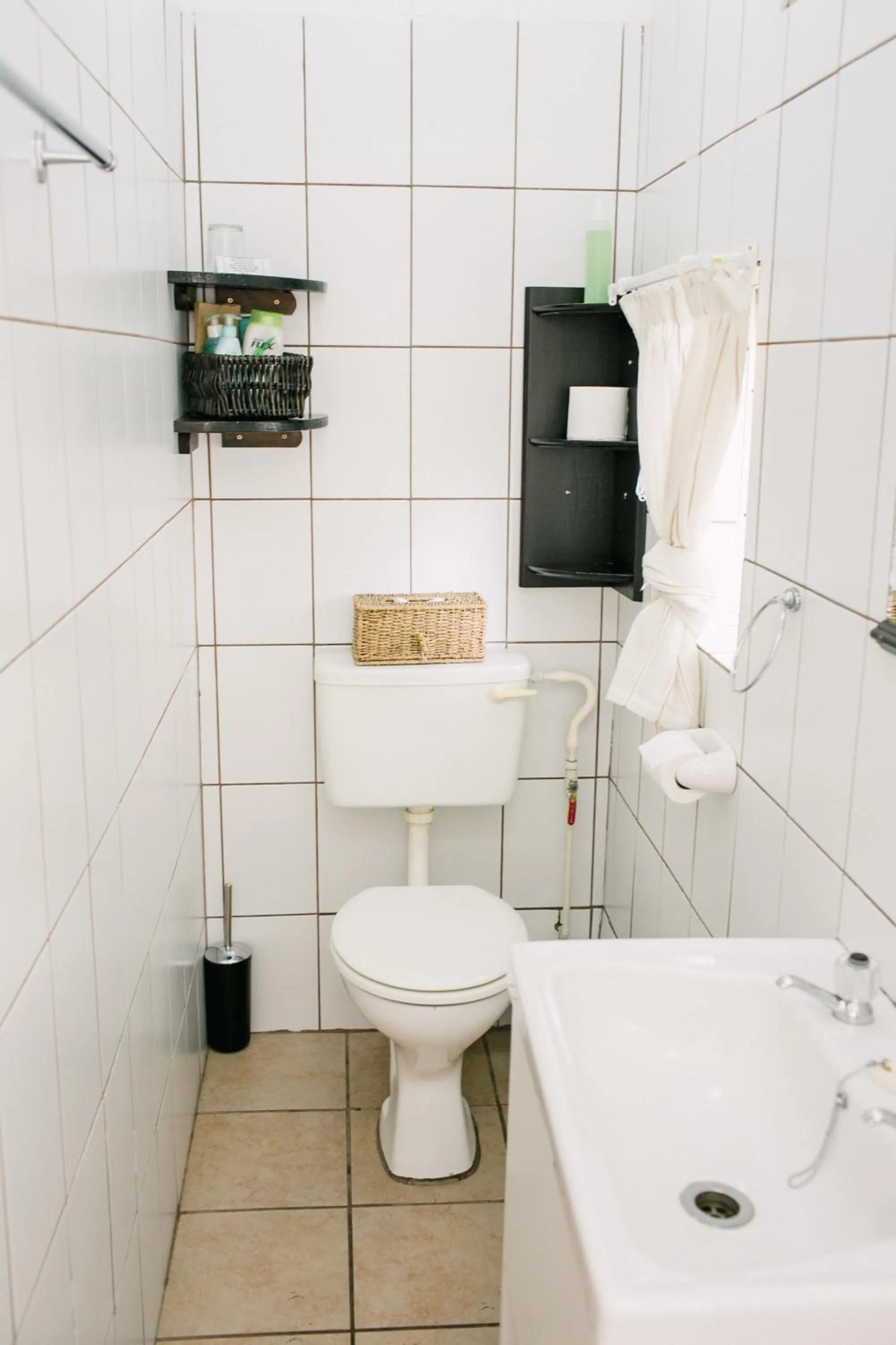 Toilet in Pennylane Guest House