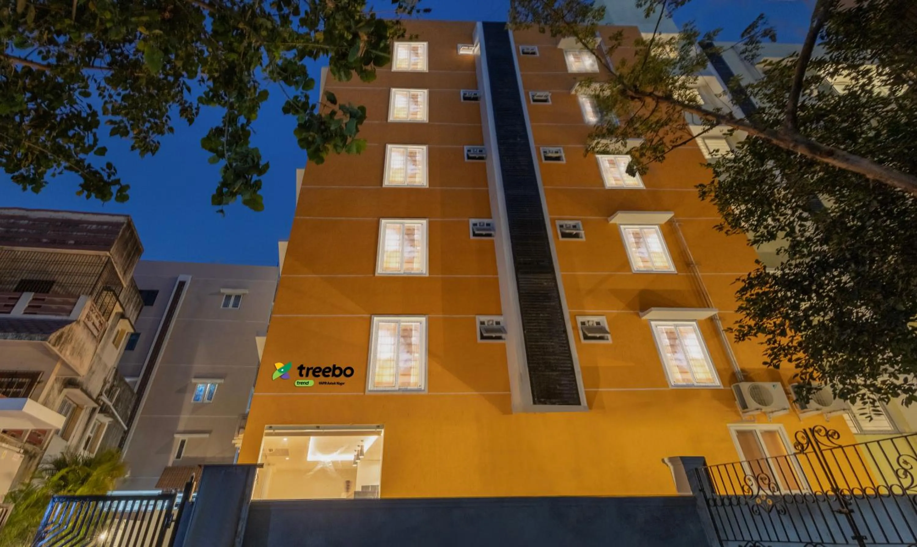 Facade/entrance in Treebo Premium Vapr Ashok Nagar