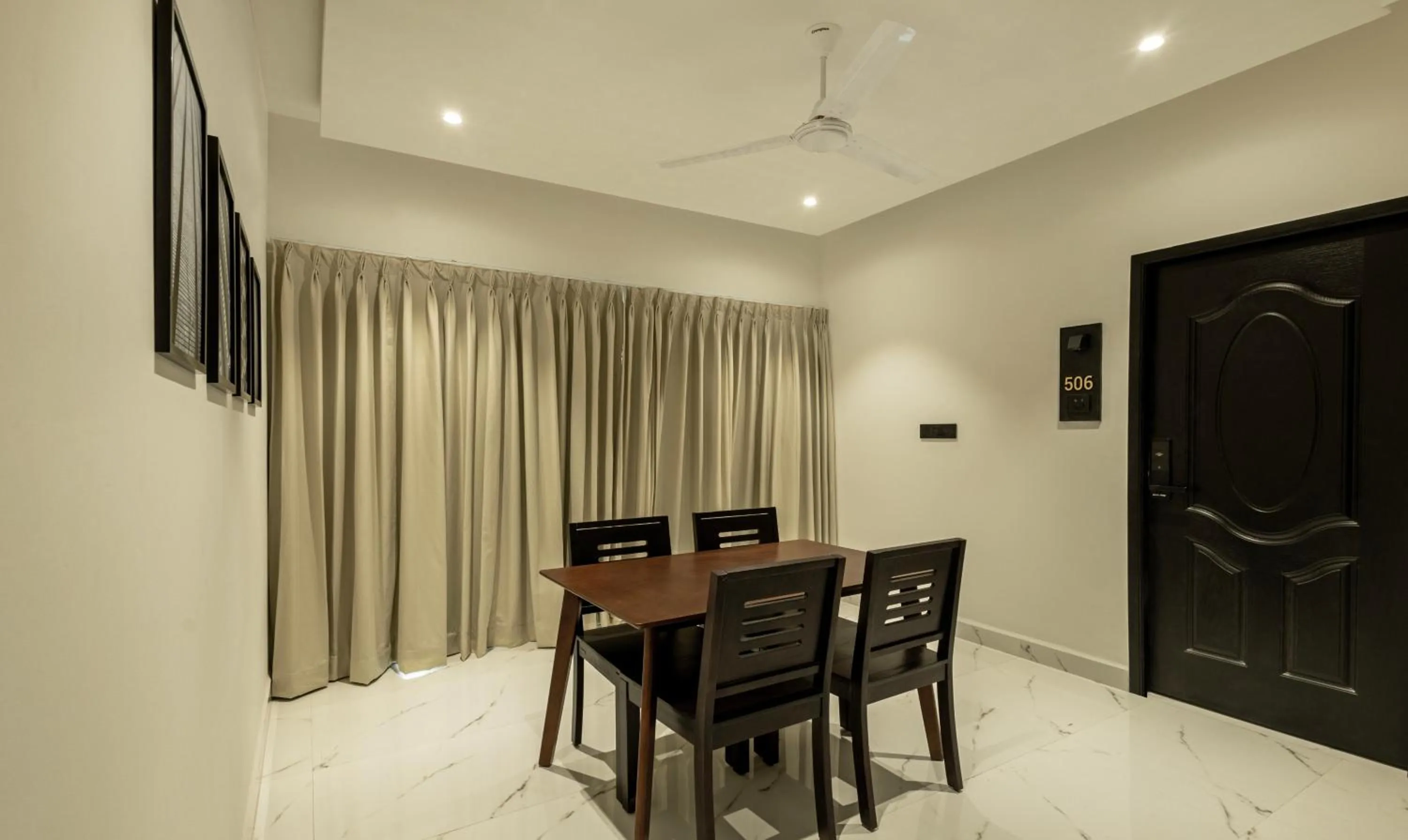 Dining area in Treebo Premium Vapr Ashok Nagar